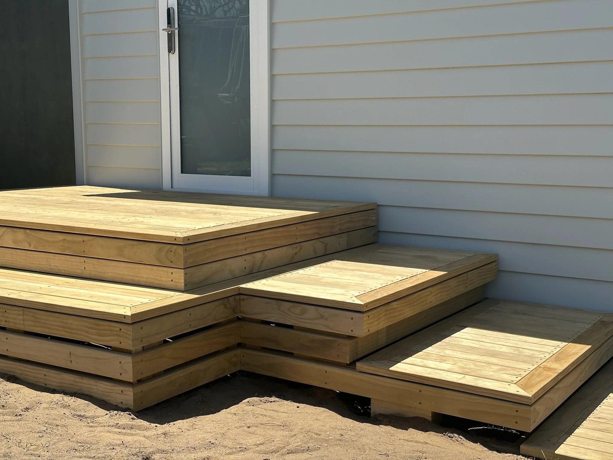 Deck steps