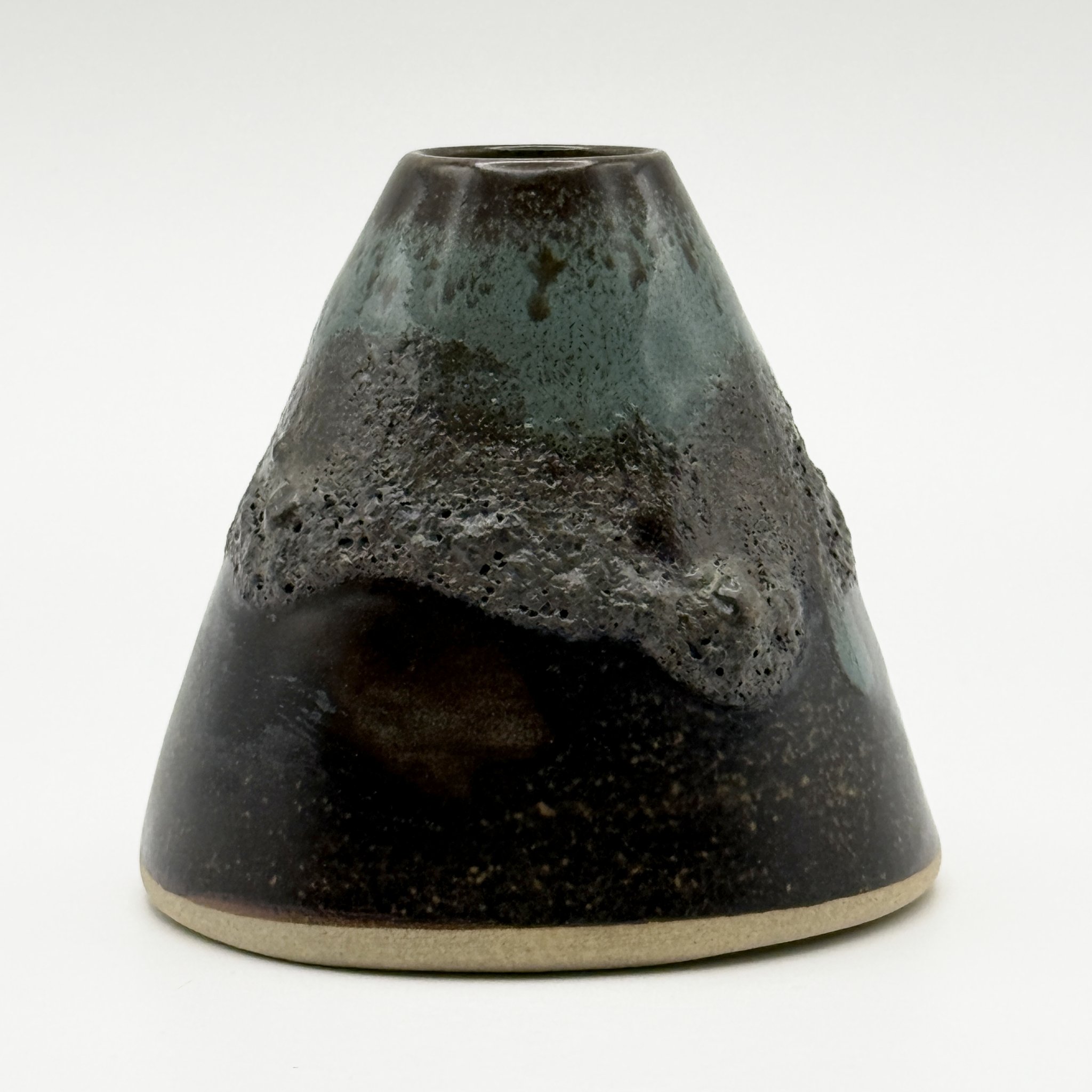 B233_Bud Vase_3747_web.jpg