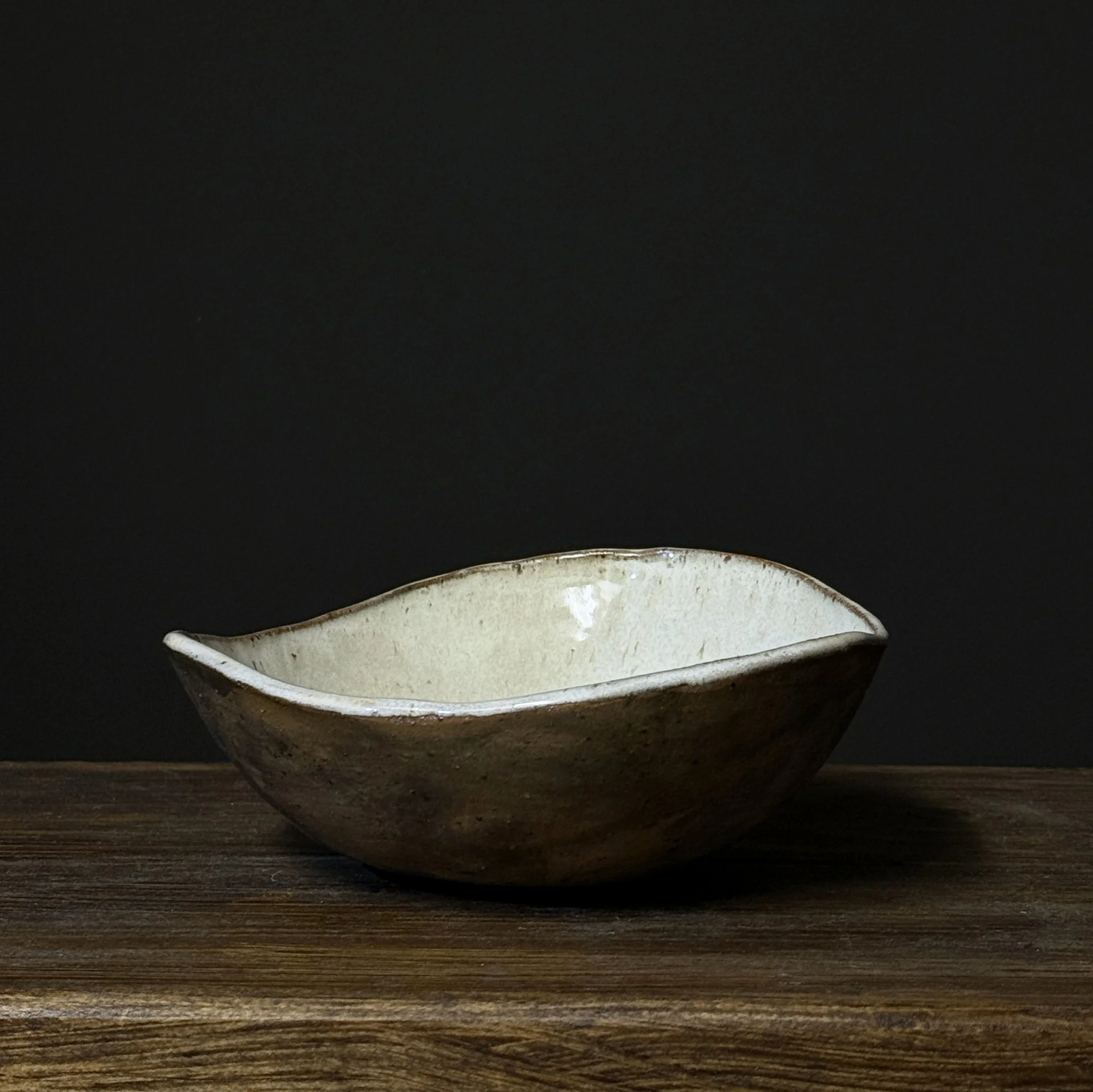 Dune Bowl | D046