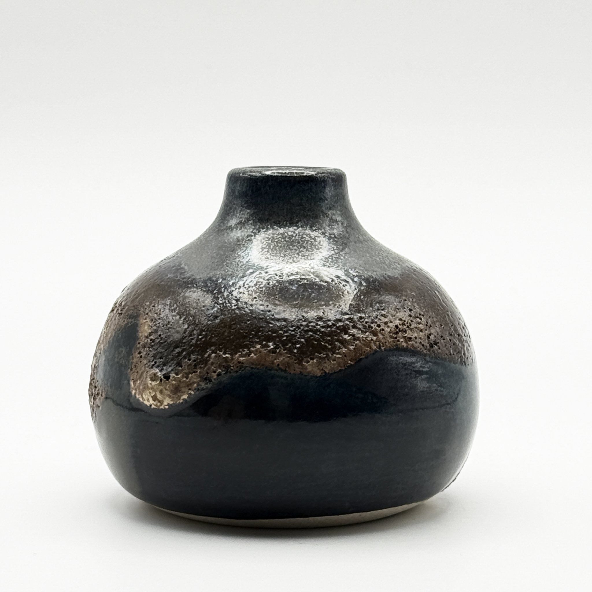 C006_Bud Vase_3833_web.jpg