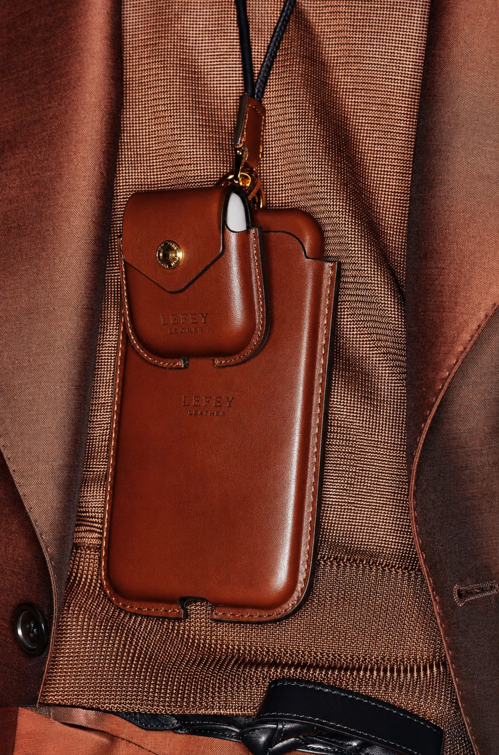 Phone & AirPods Shoulder Sleeve