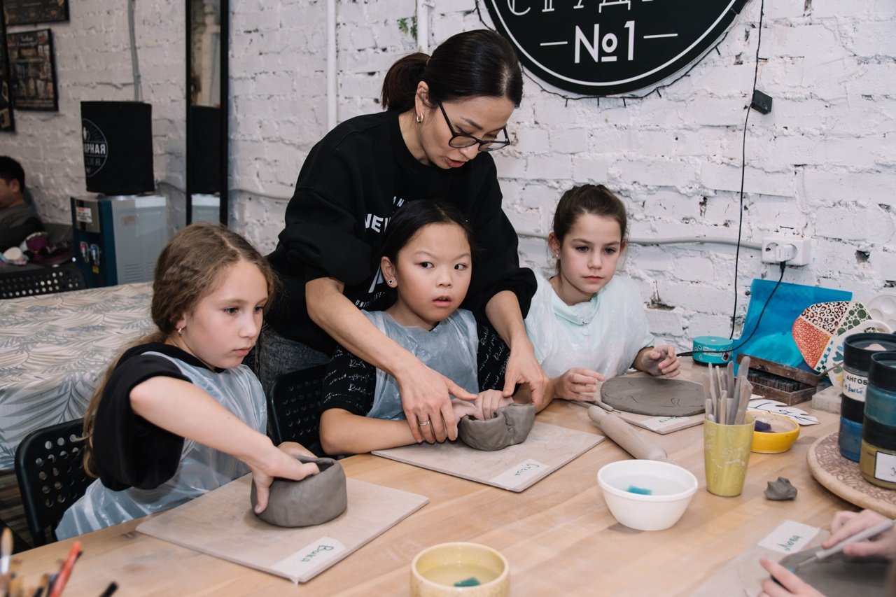 Pottery classes Junius Heights fun interactive clay session  