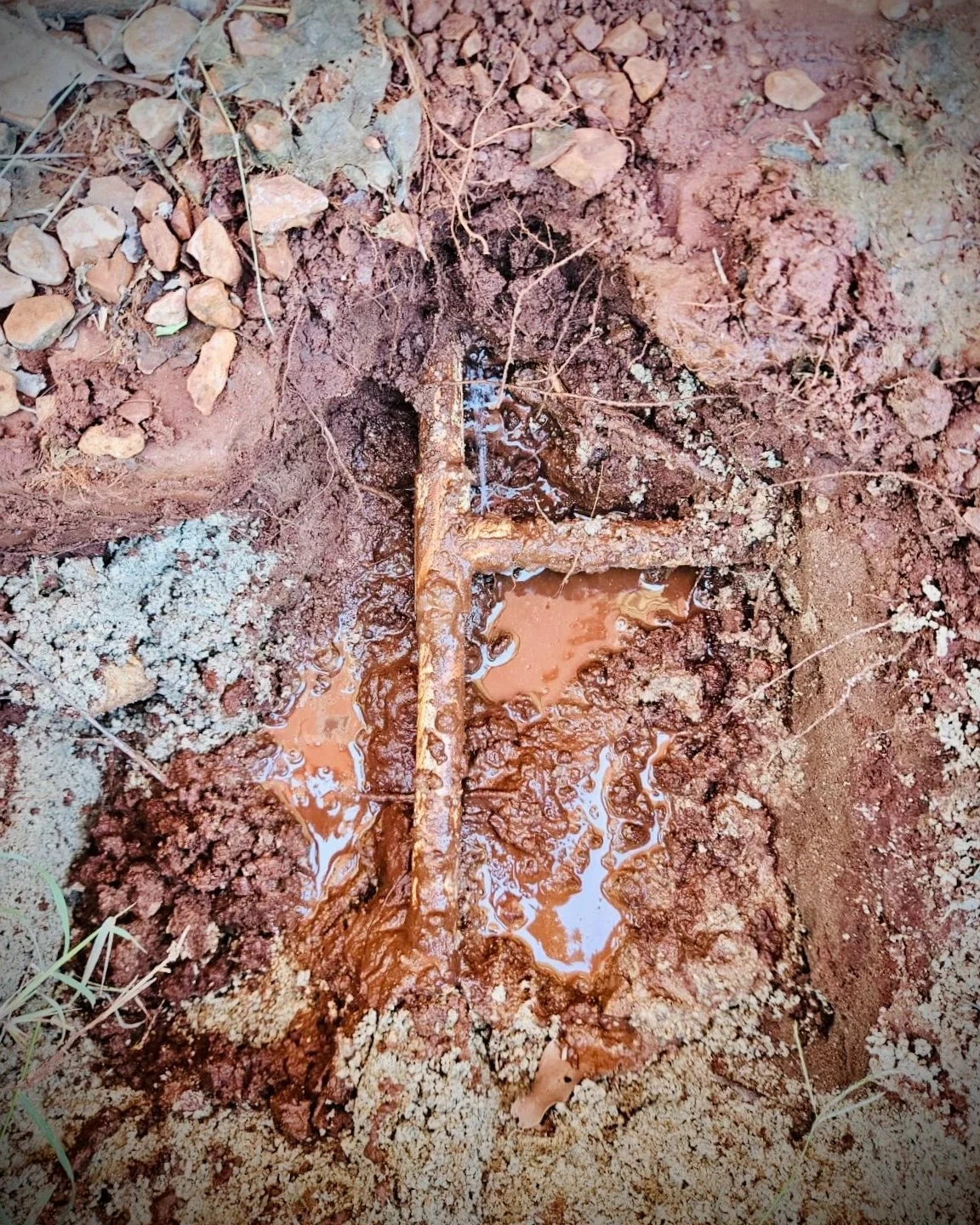 Problem found. Solution delivered. 💧🔧

A hidden underground pipe issue causing leaks and water loss &mdash; tracked down, exposed, and repaired properly. 💪
Old, damaged fittings out&hellip; clean, secure connections back in and ready to go.

This 