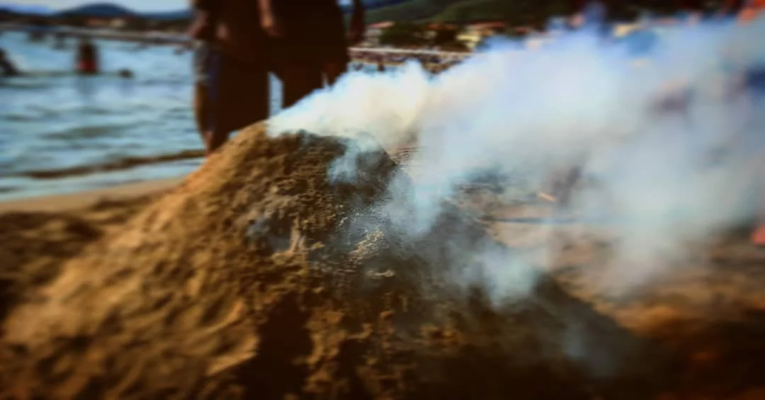 Beach volcano 
#beach #volcano #endofsummer #sea #beachvolcano