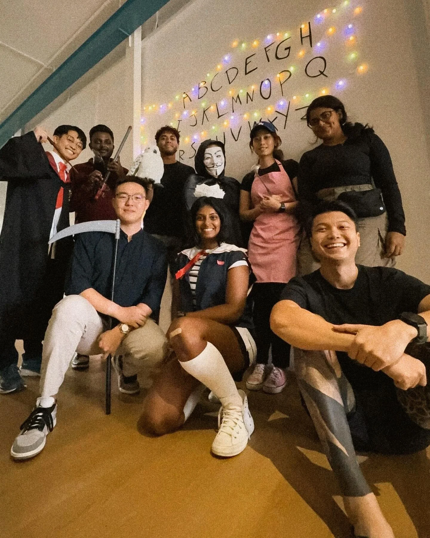 One for the memory bank😌

Stranger snaps from Strange Friday last week when our strange team got together for a strange afternoon of food, fun, games and laughter.

Rumour had it that strange things were happening at JCR&hellip; thankfully, we had a