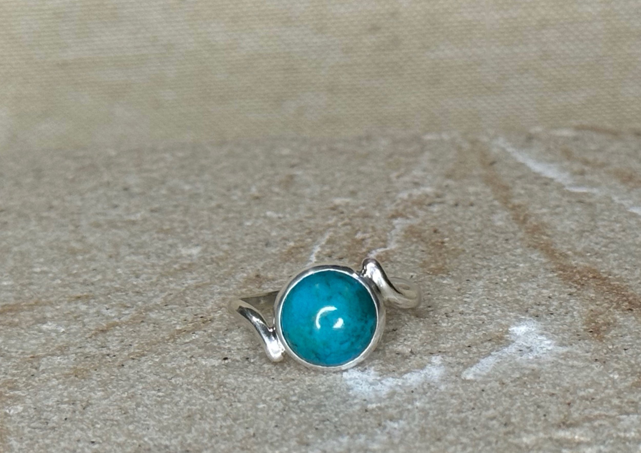 Turquoise Stone Twist Ring