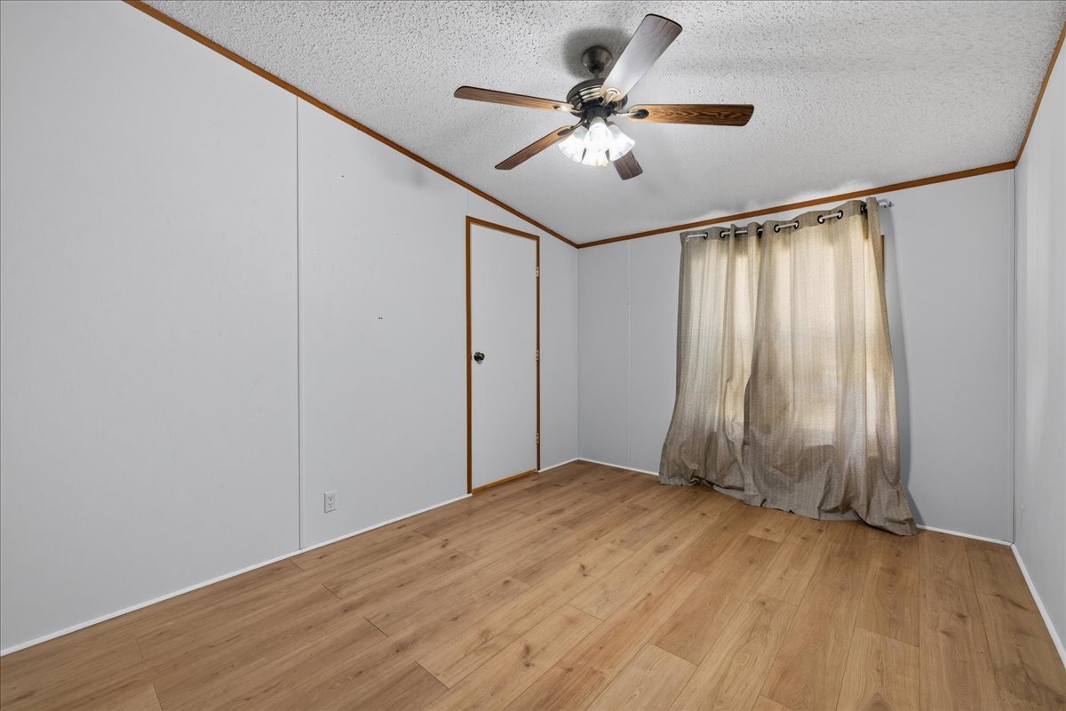 16-Bedroom 1.jpg