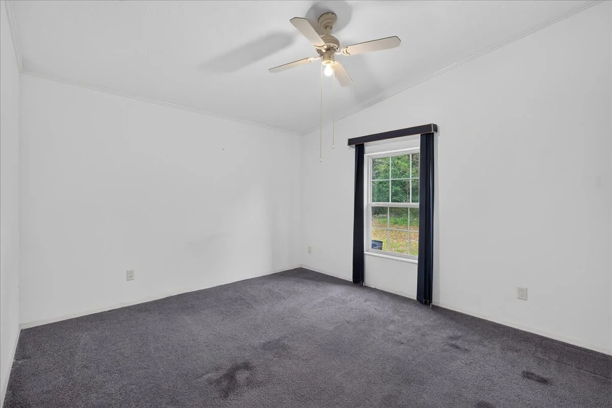 23-Bedroom 2.jpg