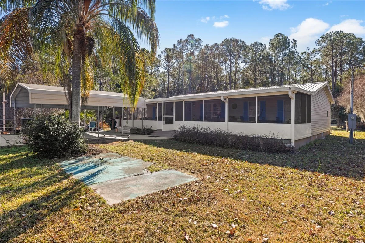 10-Exterior Front.jpg