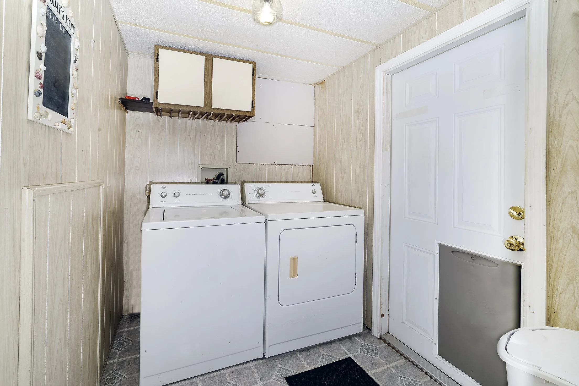LaundryMLS.jpg