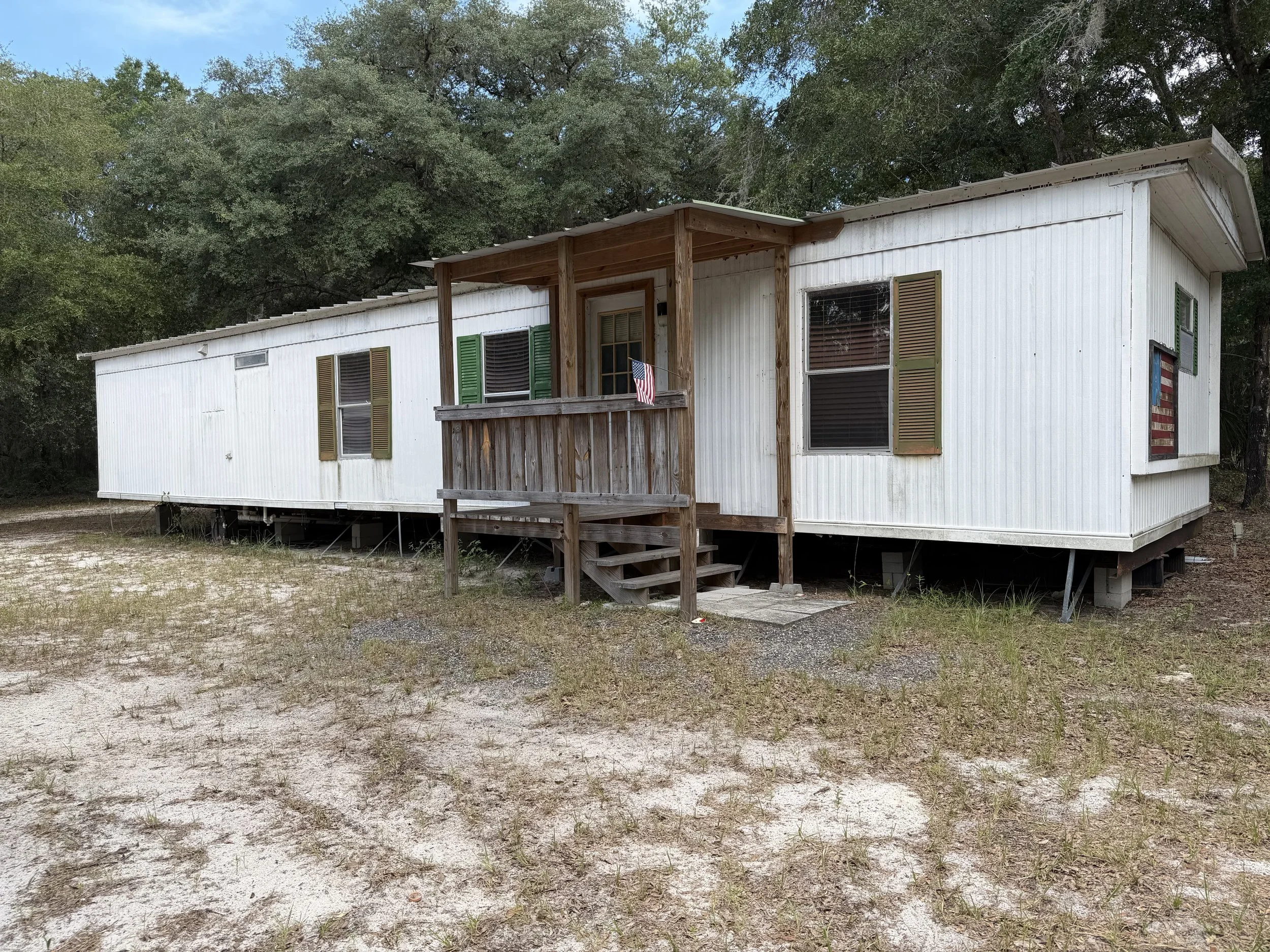 $175,000 l 129 Lake Como Drive, Pomona Park, FL 32181