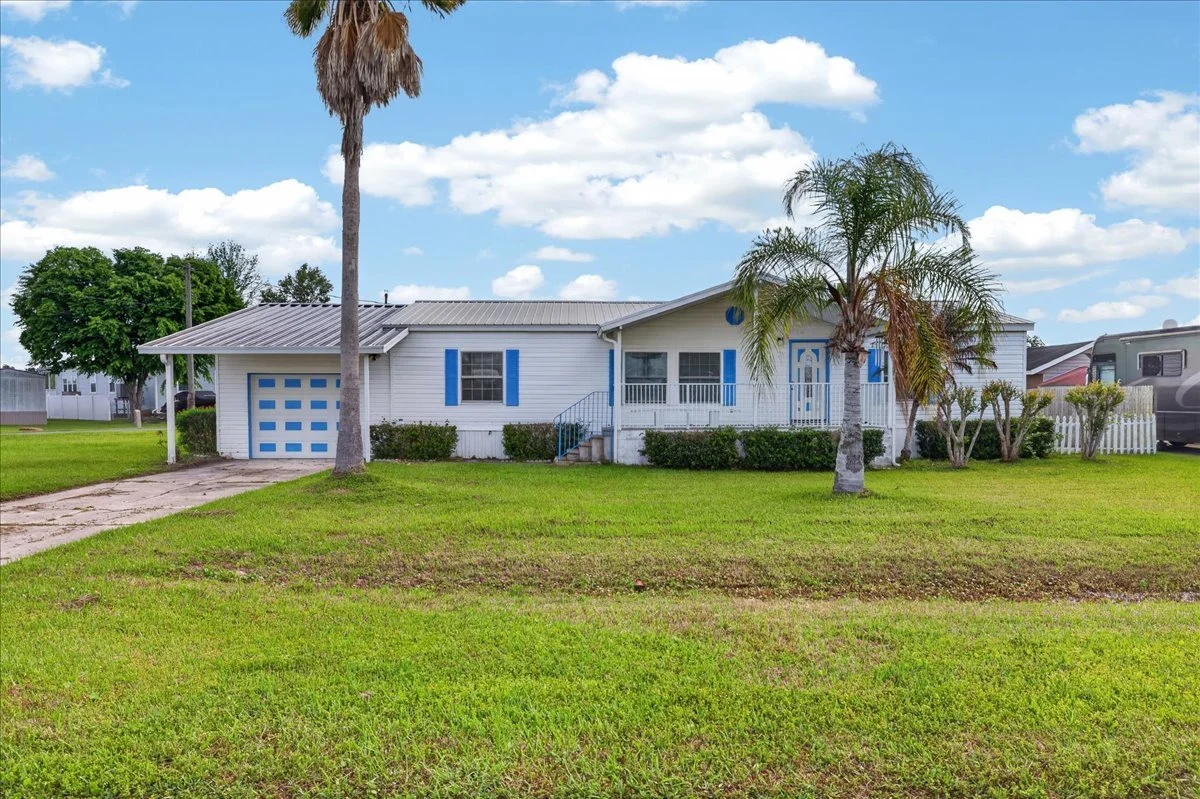 35-Exterior Front.jpg