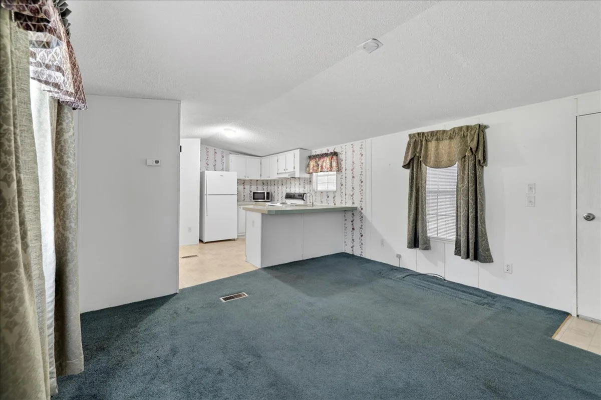 12-101- Living Room.jpg