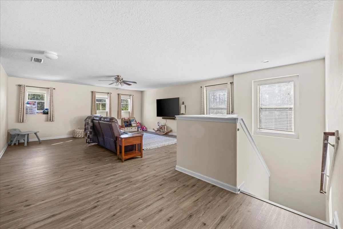 26-Upstairs Living.jpg