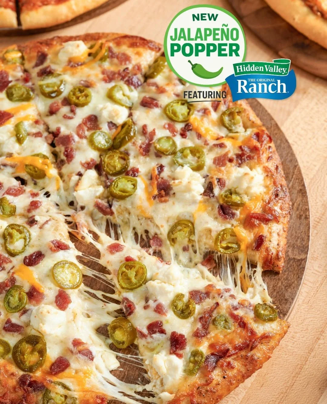 @papamurphys teamed up with @hidden.valley to take flavor to the next level! 🔥

Introducing the new Jalape&ntilde;o Popper Pizza loaded with crispy bacon, whole-milk mozzarella, Hidden Valley&reg; Ranch Blast Seasoning, Jalape&ntilde;o Ranch sauce, 