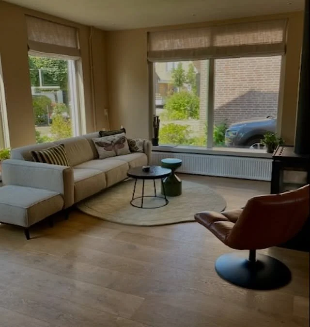 Met een inspiratiesessie help ik je om weer met een frisse blik naar je interieur te kijken. In 1,5 uur geef ik je praktische interieur- en stylingtips waarmee je zelf direct aan de slag kunt. Vaak zijn het juist de kleine aanpassingen die een groot 