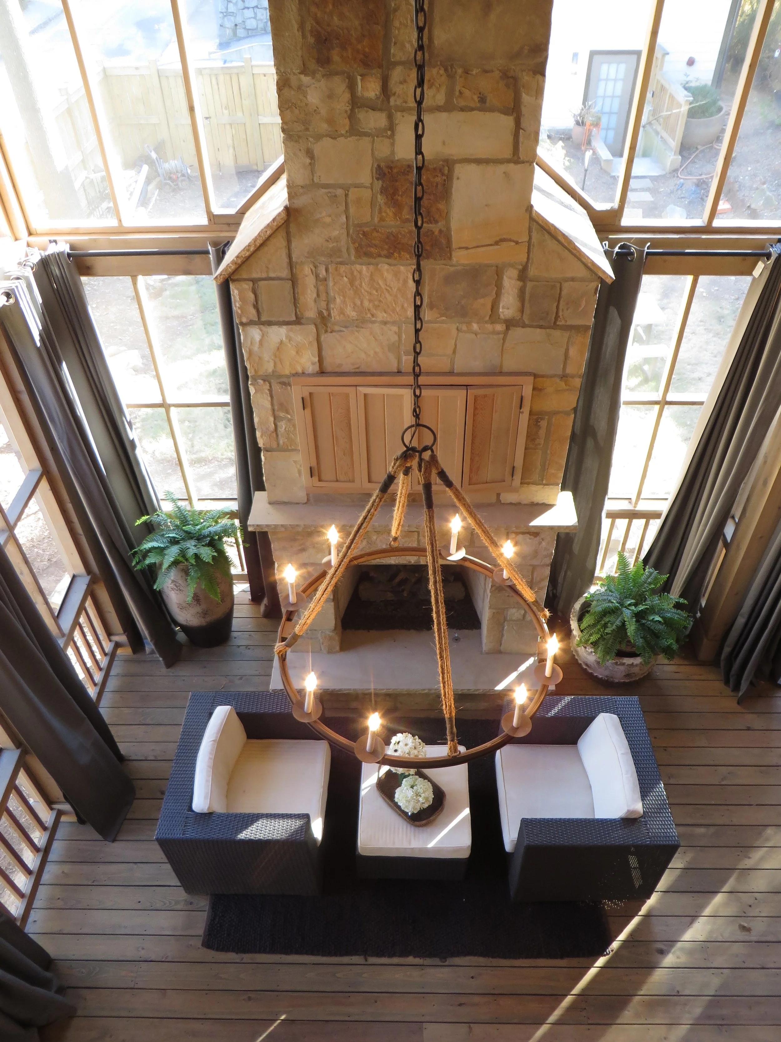 67. Screened Porch (8).JPG