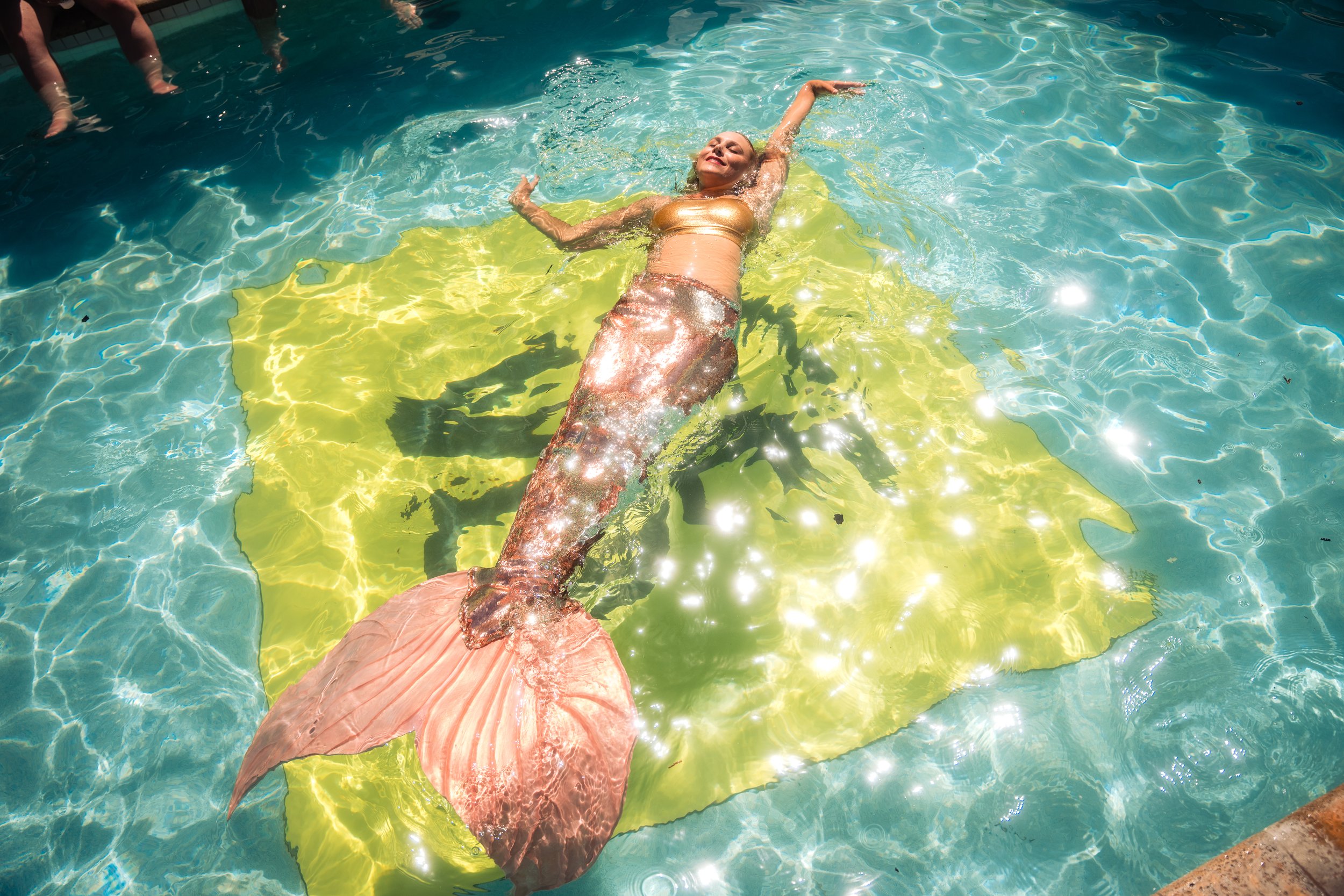 051222-FEVO FEST-POOL PARTY-107290.jpg