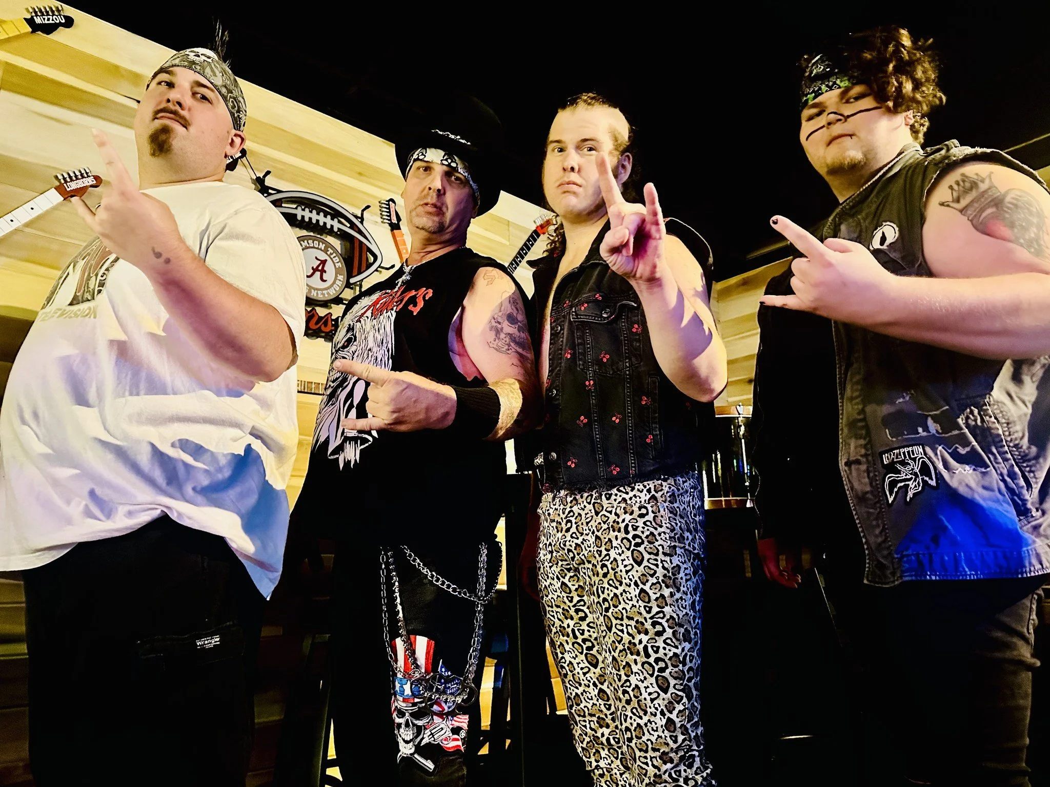 Steel 6 Returns Shag’s Rock & Sports