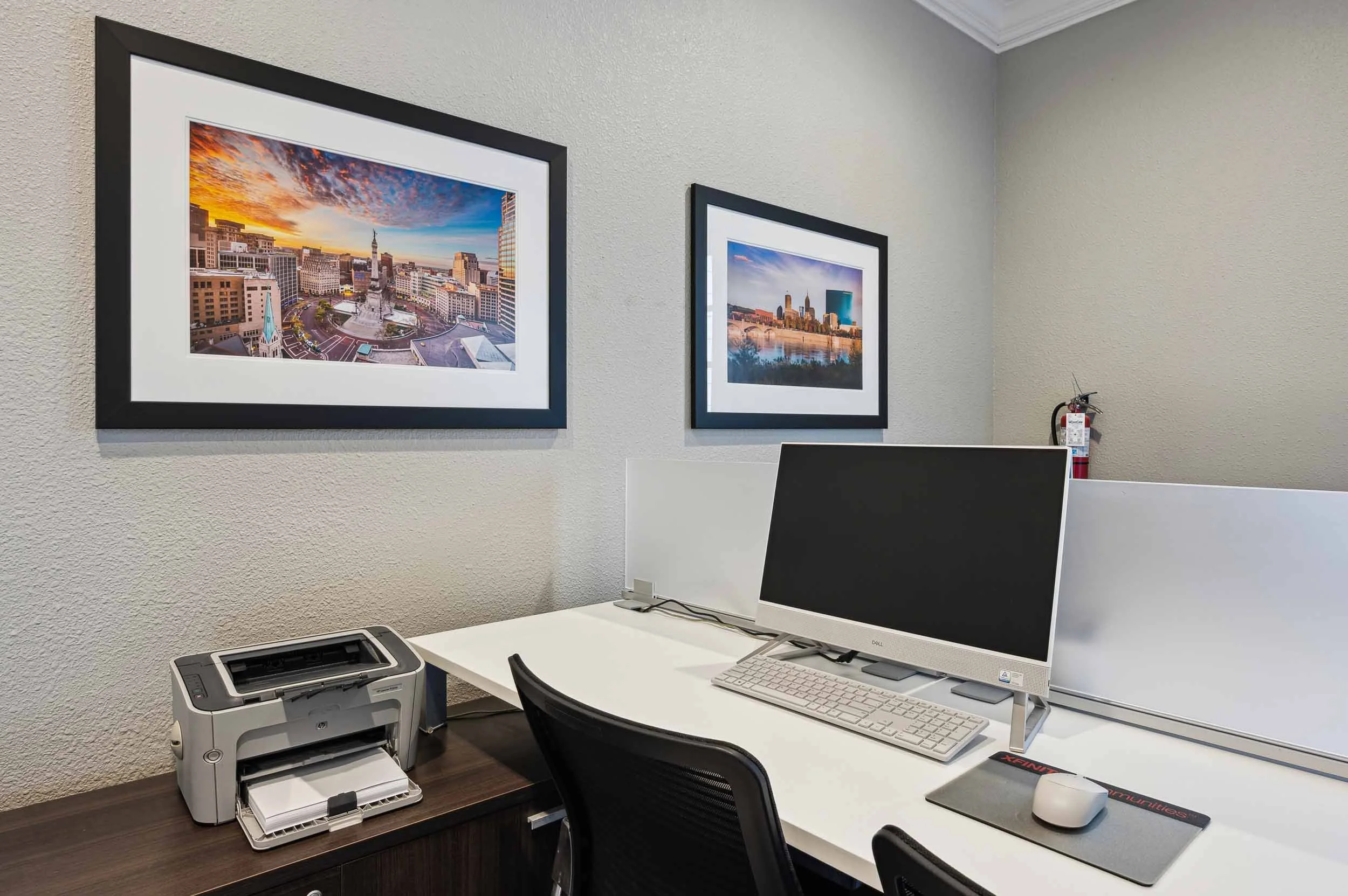 Devonshire Apartments in Greenwood, IN | Business Center