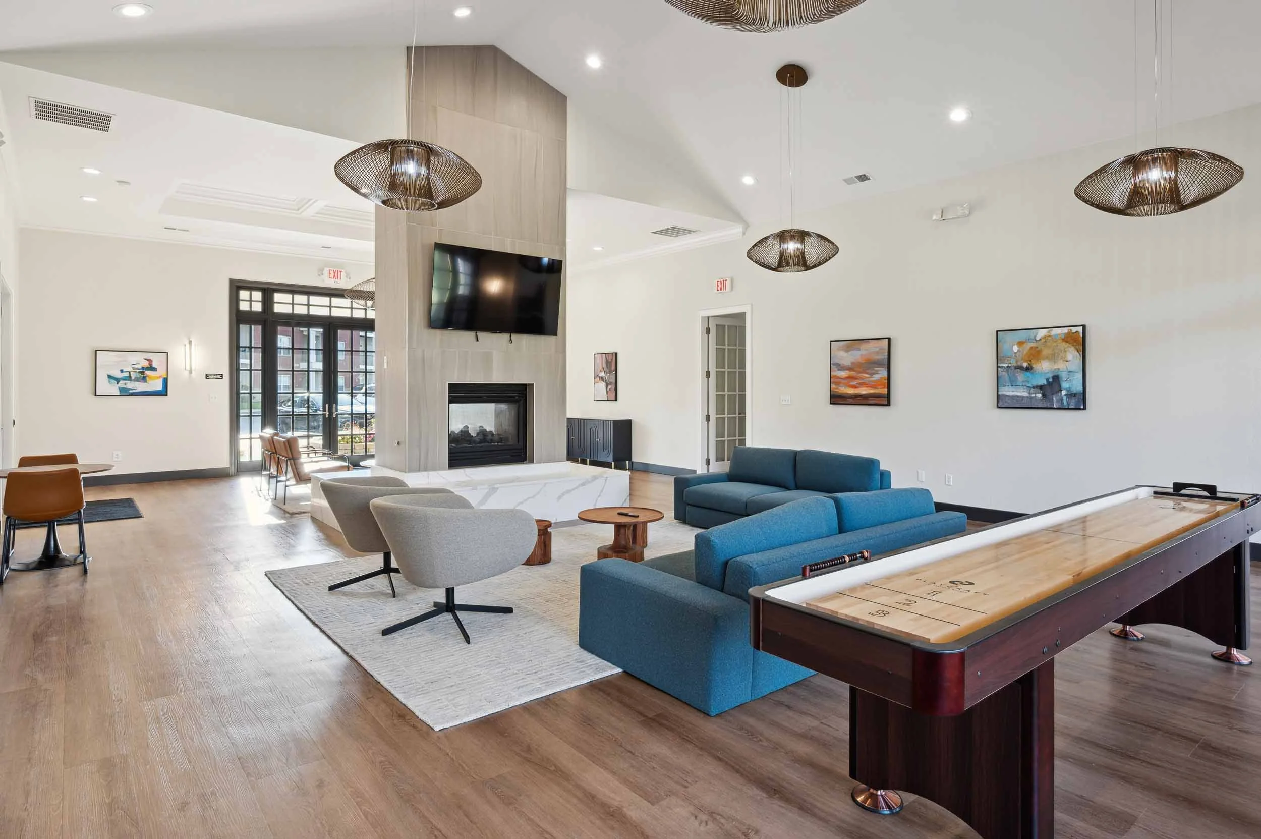 Devonshire Apartments in Greenwood, IN | Clubhouse and Resident Lounge