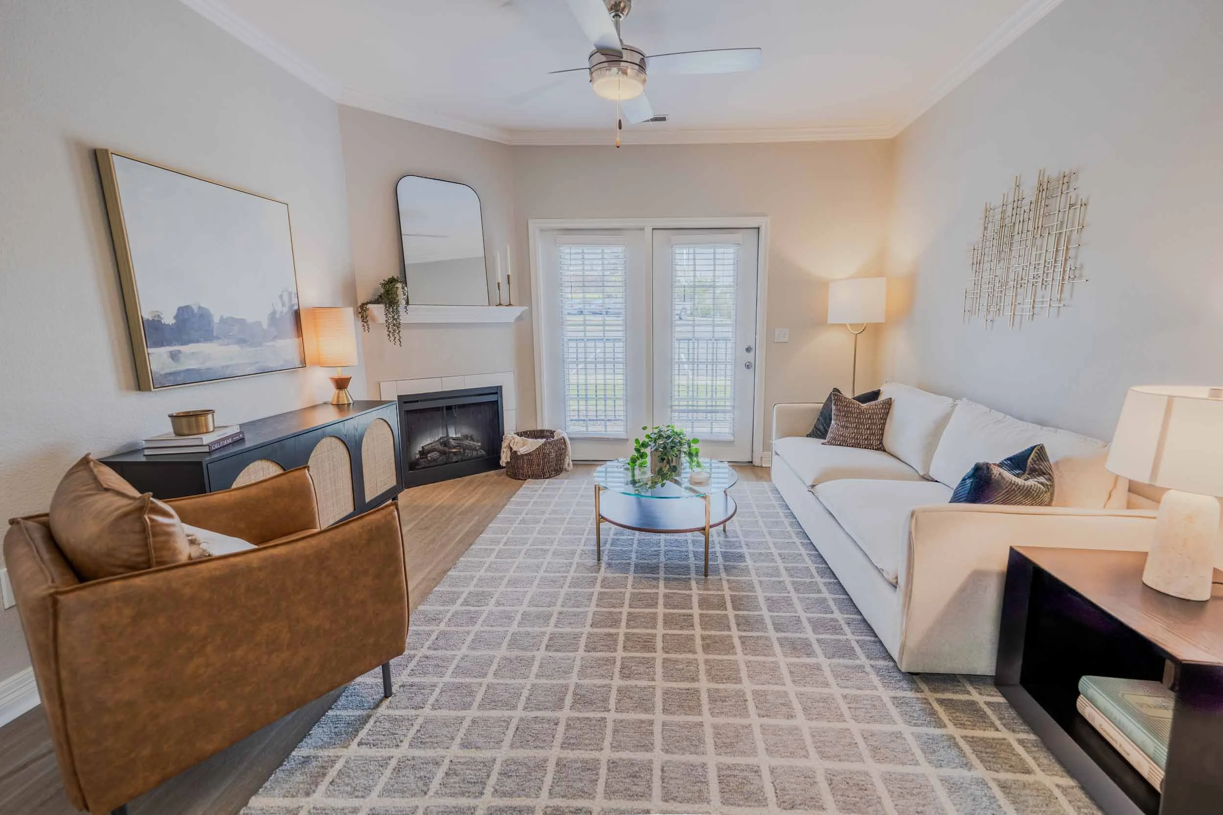 Devonshire Apartments in Greenwood, IN | Living Room