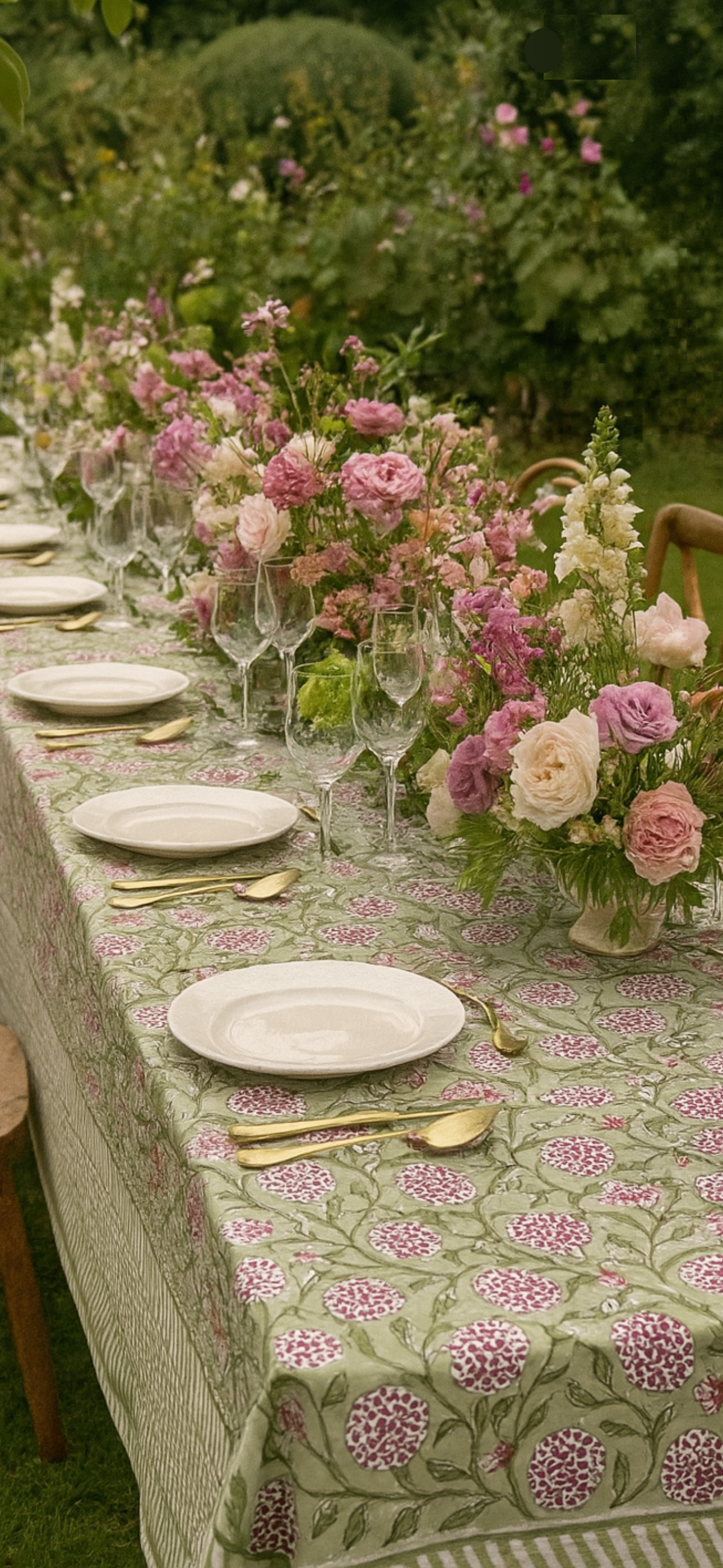 green-tablecloth.png