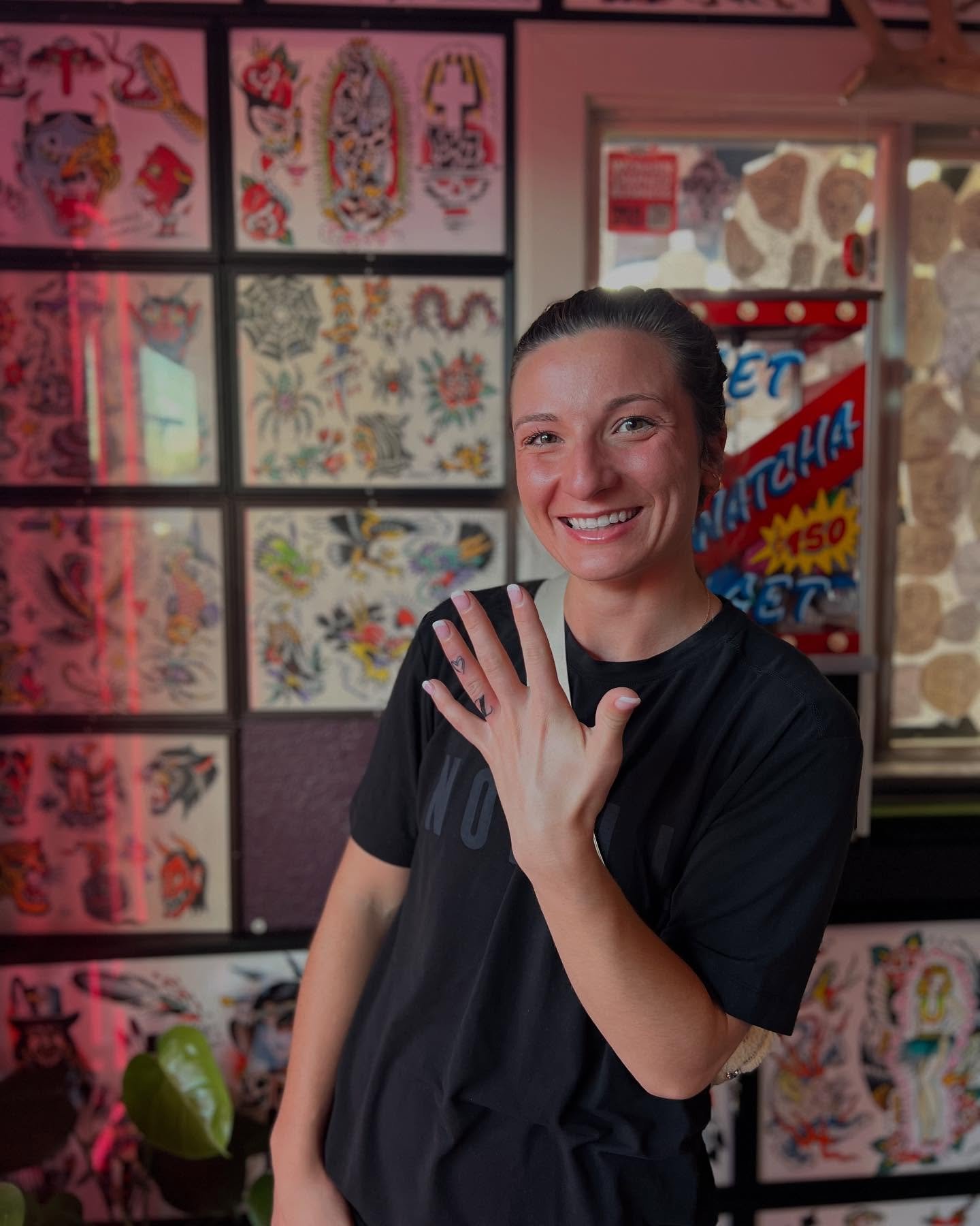 Cheers to the Weekend Y&rsquo;all! 🍻

We&rsquo;ve got artists here ALL weekend taking walk-ins - skilled in every style! 🤗

Come get something small and dainty or big and bold! 🤘🏻

Walk-ins welcome 12-9pm daily! 🙌

#walkintattoo #finelinetattoo 