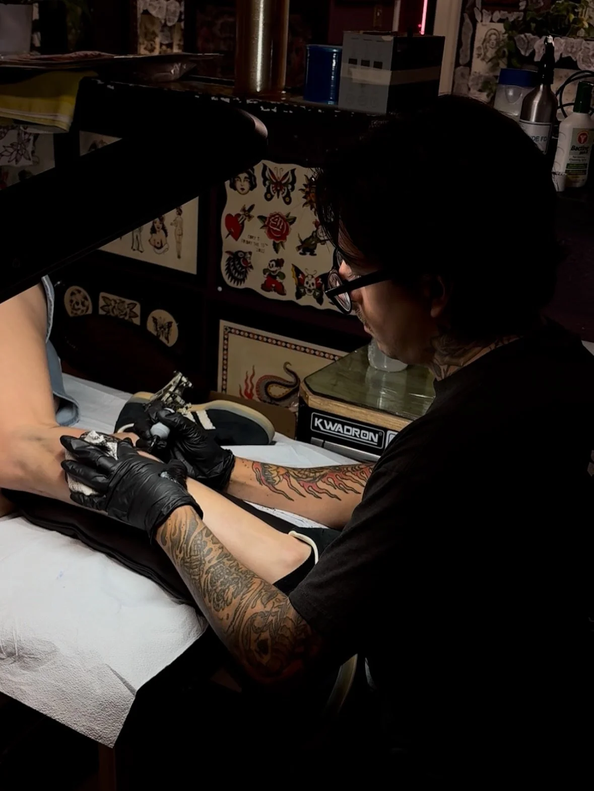 @e.melendez_ 🗡️ will be back in shop next week!!

Monday 17th -  Saturday 22nd

We&rsquo;re always excited to have Eric come bring his amazing talent and just sick, chill energy. Check out his work he has lots of flash available or get inspired to g