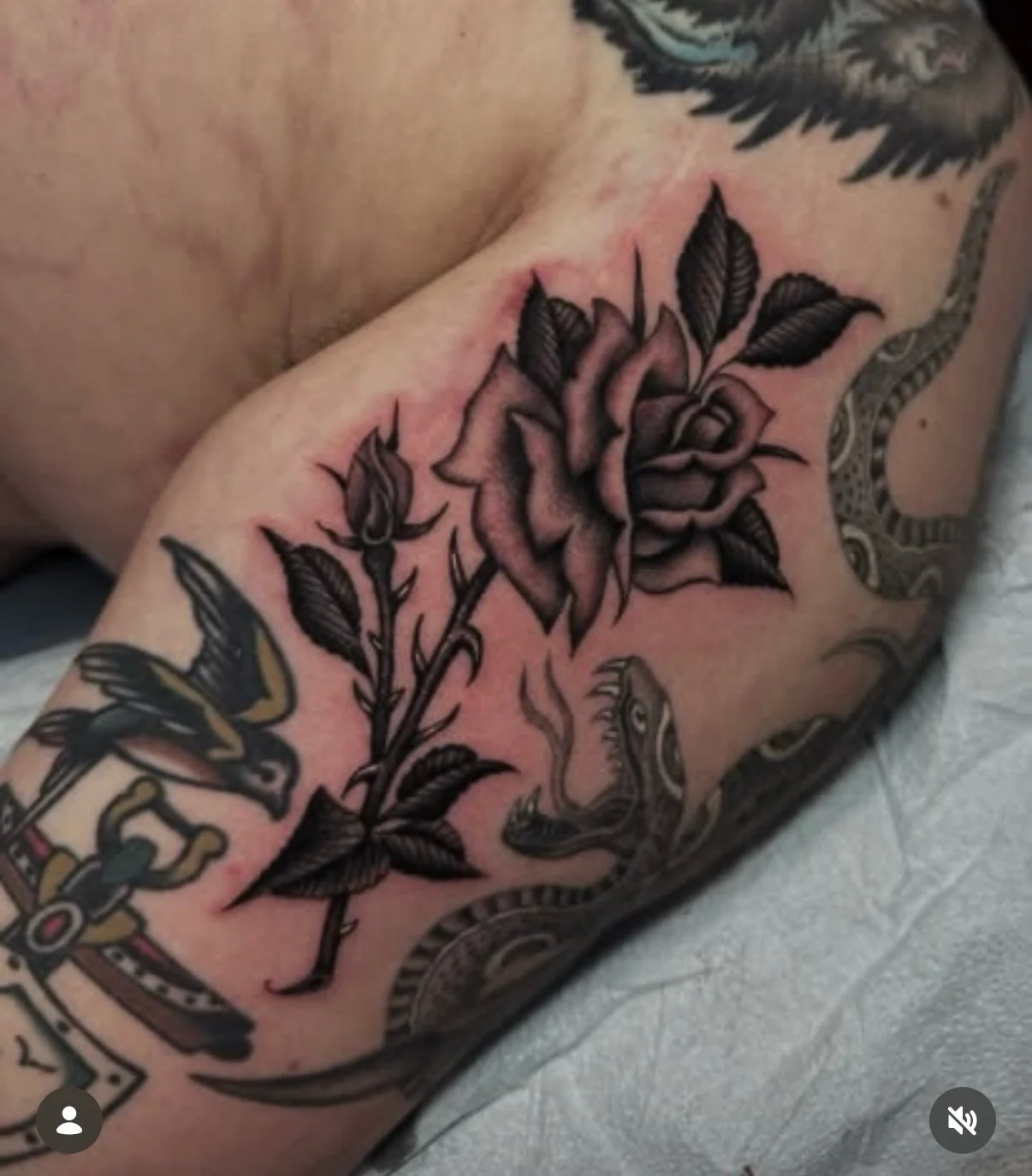 Who needs a new tattoo today? 🙋🏽&zwj;♀️ @matthewthomastattoo &amp; @davidjesserios are taking walk-ins all day. Here&rsquo;s some proof they know what they&rsquo;re doing. 🎆