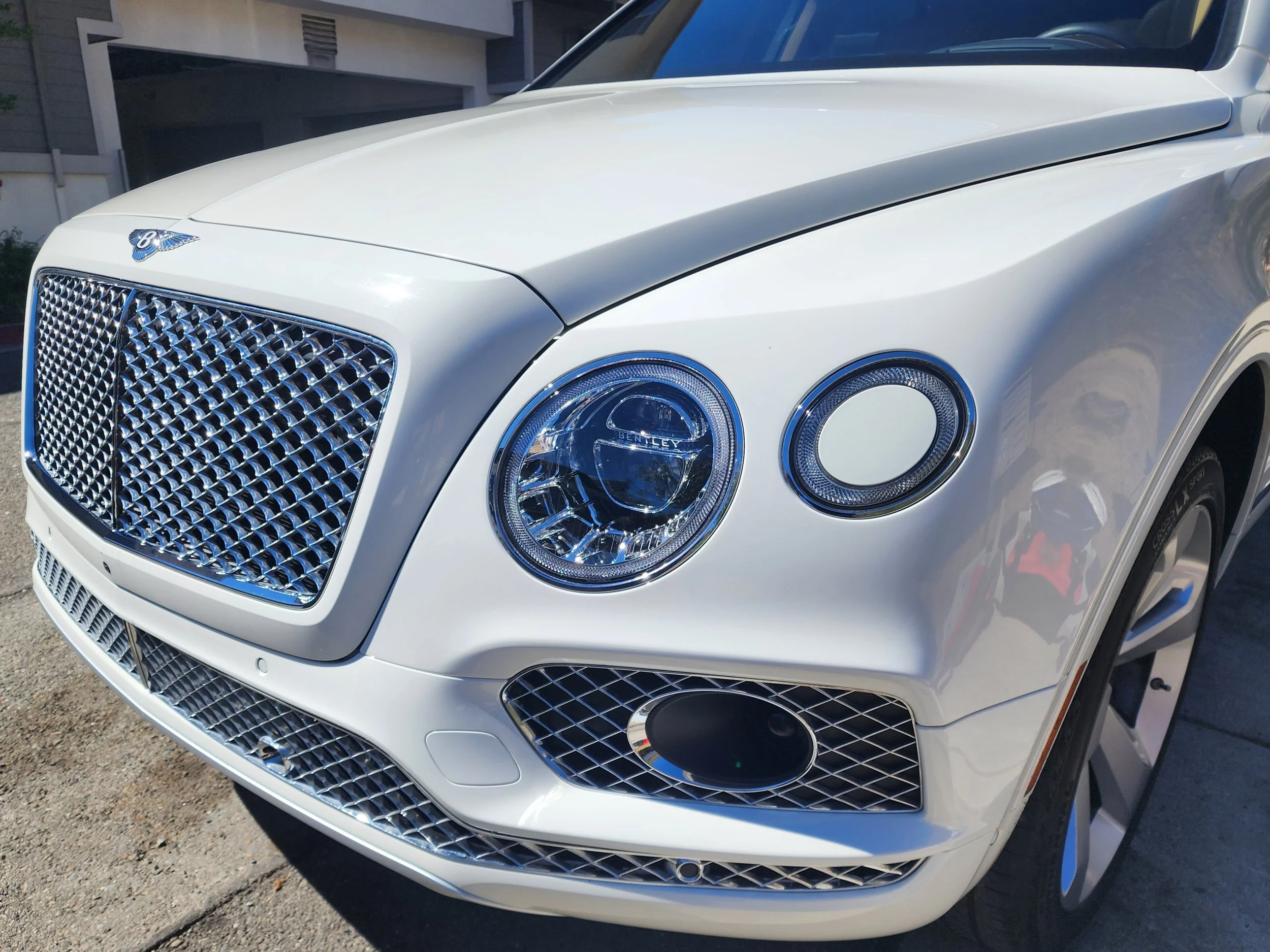 clean-bentley-grille2-web.jpg