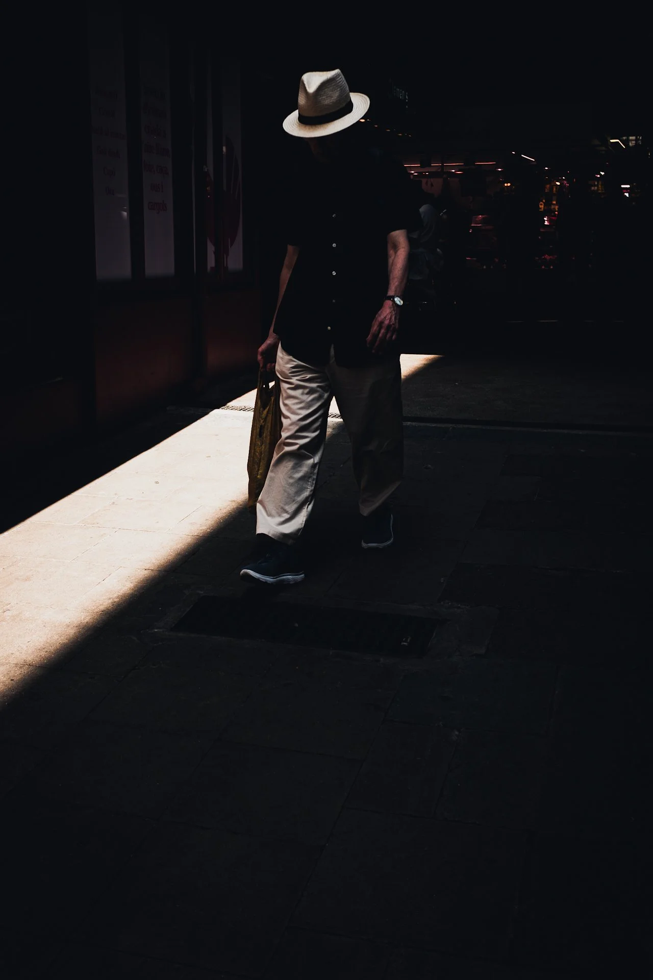 Barcelona Street Photography-10.jpg