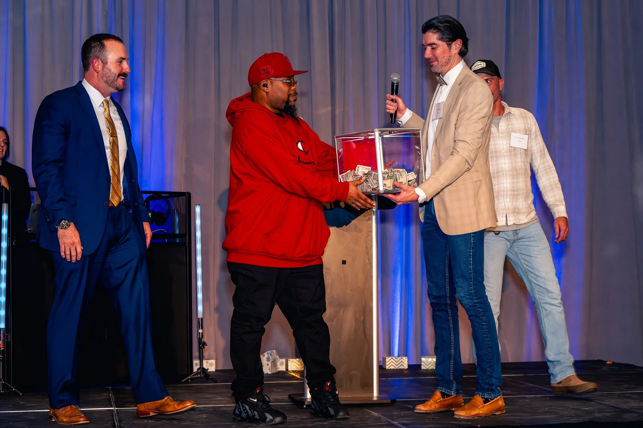 Tebarco Christmas 12-06-2025 2-175.jpg