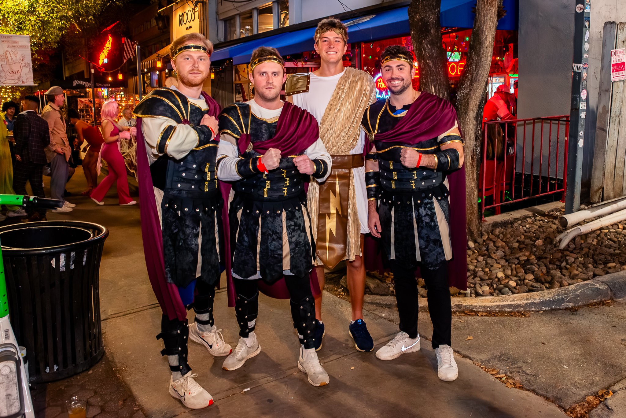 Atlanta Bar Crawl 10-31-2025-25.jpg