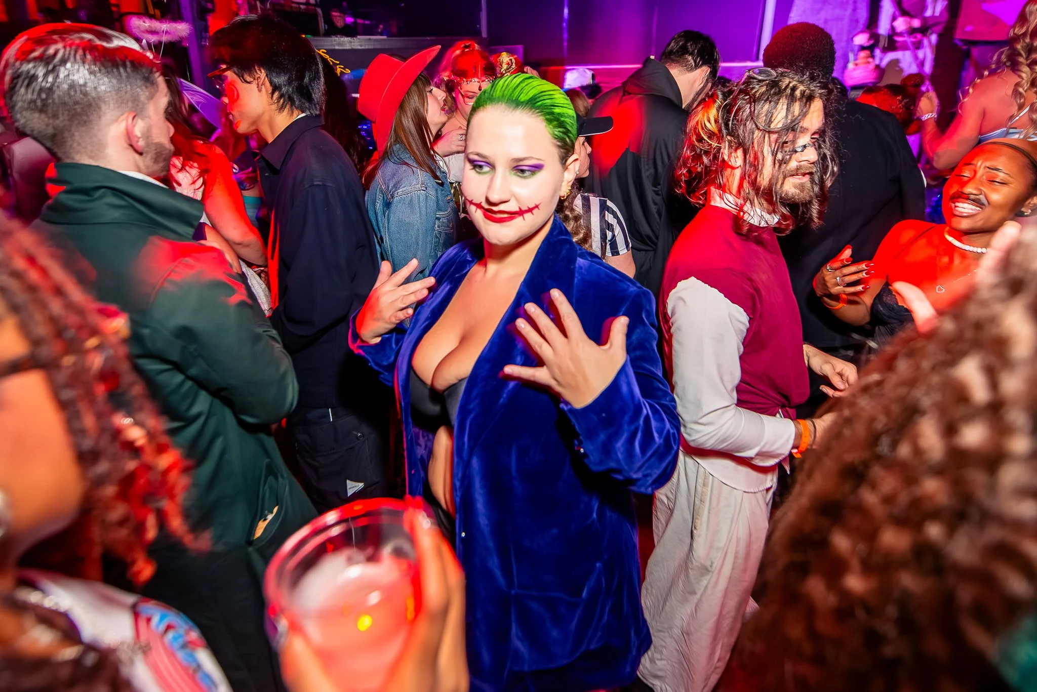 Atlanta Bar Crawl 11-01-2025-80.jpg