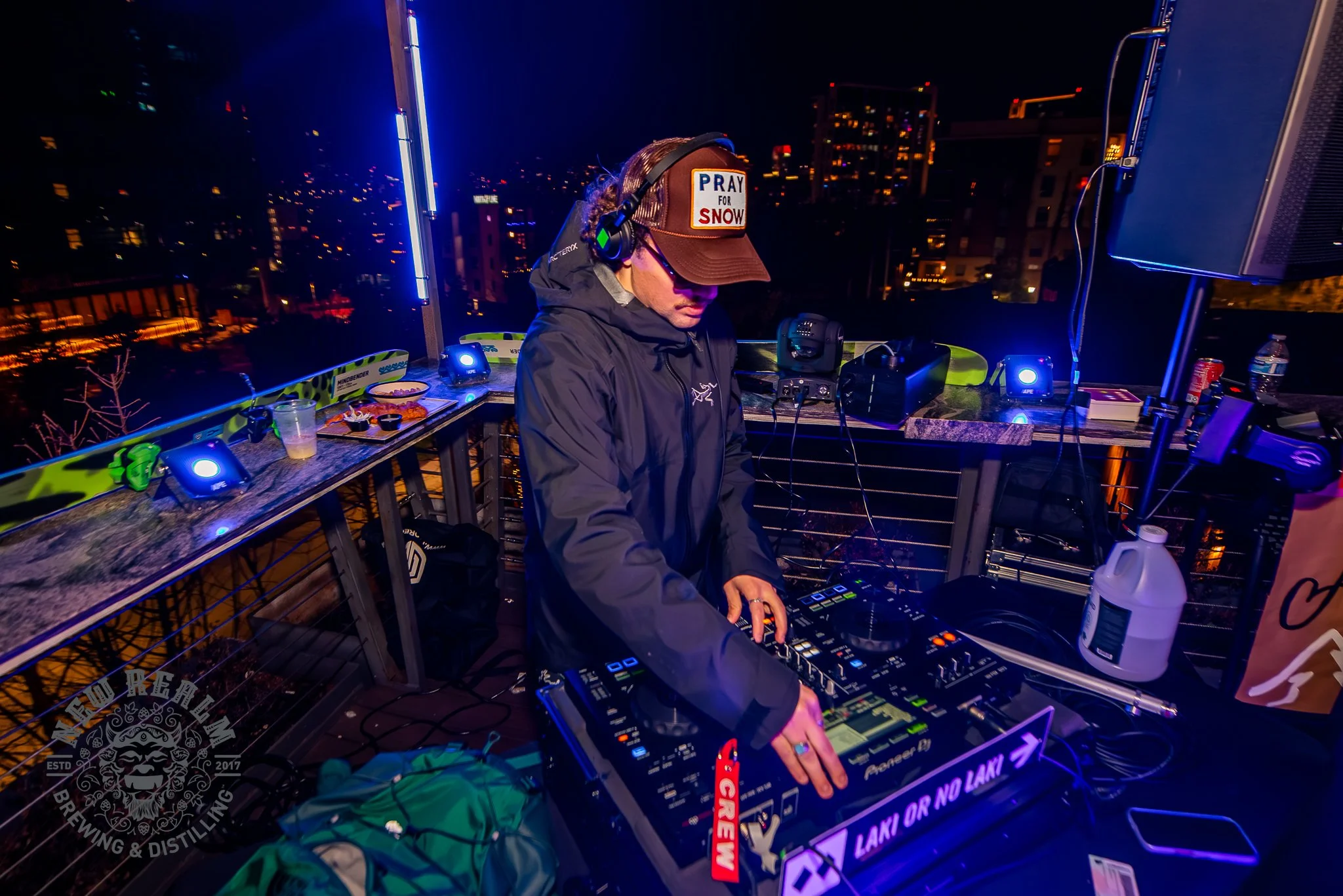 Apres Ski Party-8.jpg