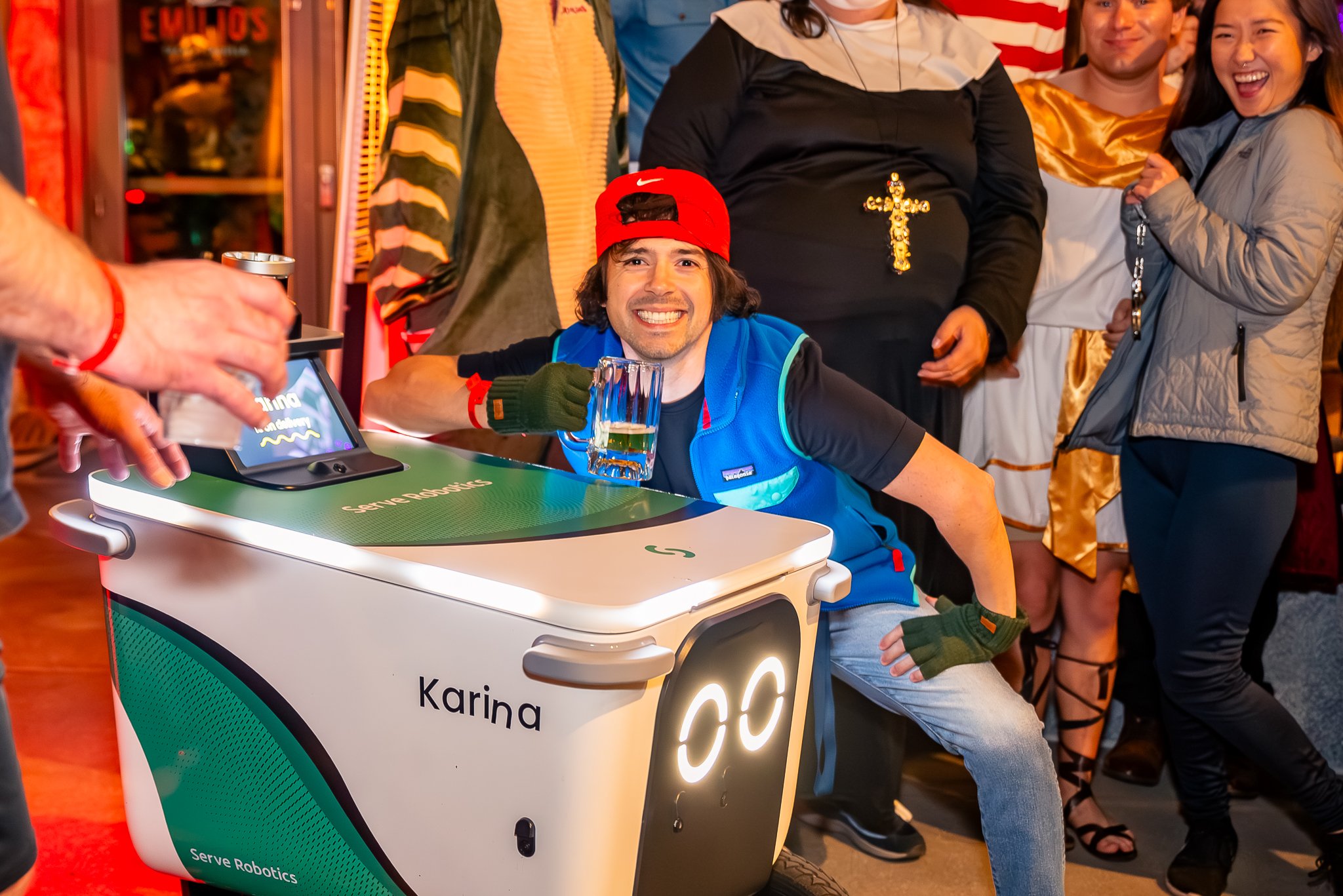 Atlanta Bar Crawl 10-26-2025-11.jpg