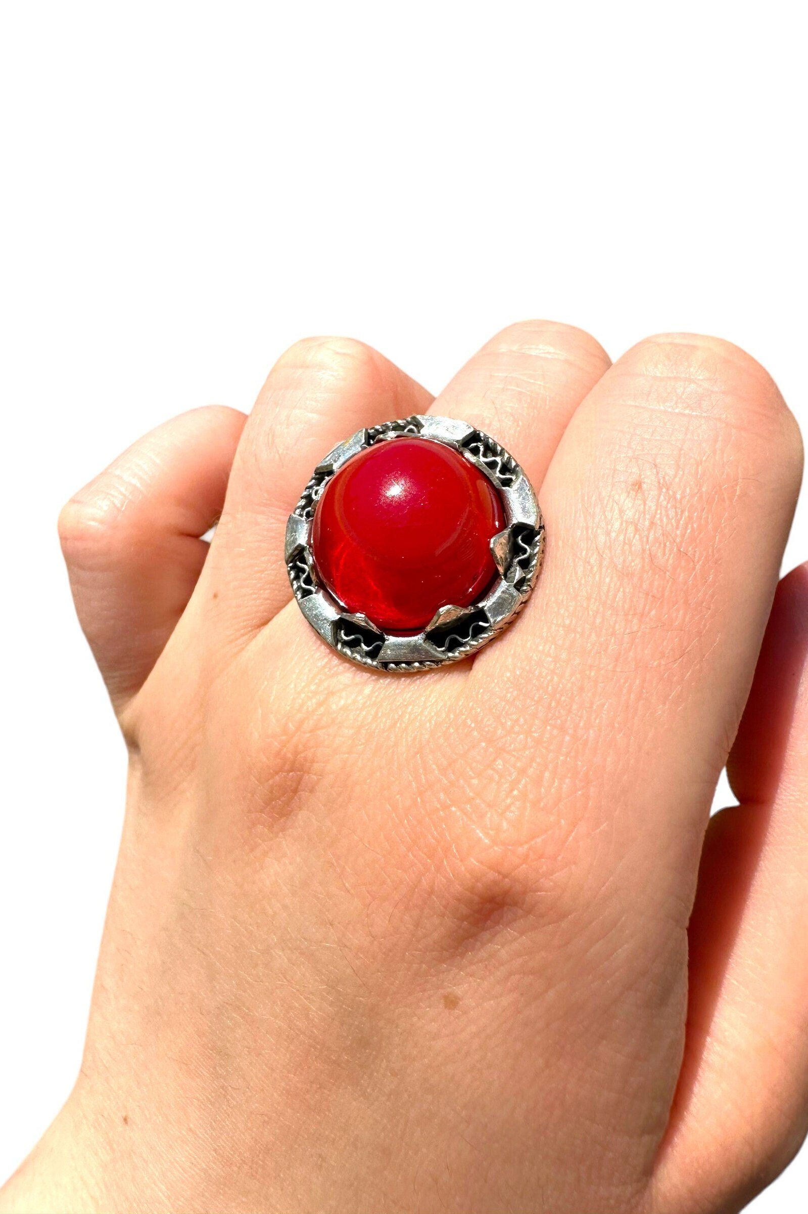 https://i.etsystatic.com/37210707/r/il/df87a4/5011103117/il_fullxfull.5011103117_jszy.jpg