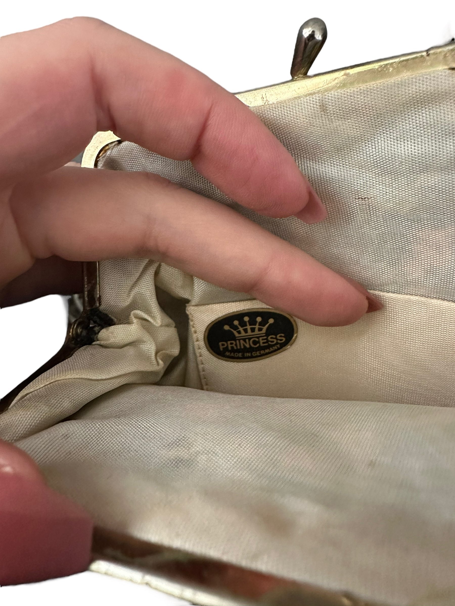 https://i.etsystatic.com/37210707/r/il/69bb3a/5552554491/il_fullxfull.5552554491_l3cg.jpg