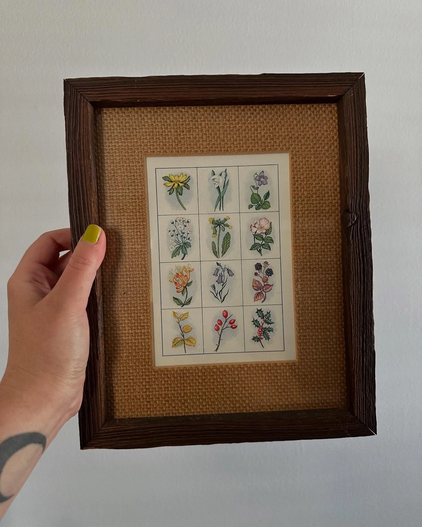 Who doesn&rsquo;t love a good estate sale haul? 🥰
.
.
.
.
.
#irishousevintage #vintagefinds #vintagefindsforsale #detroitvintage #estatesalefinds #estatesalesnet