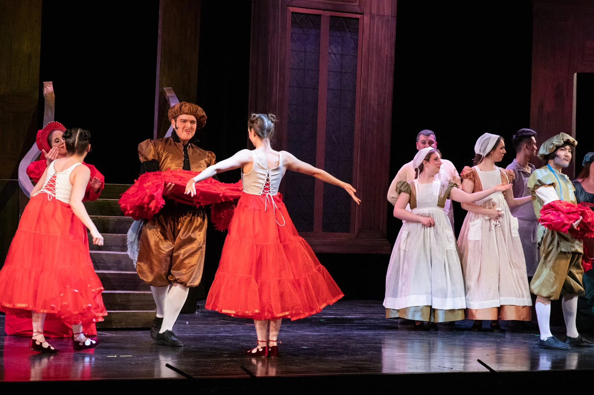 Noémie, Cendrillon, Opera McGill, 2024
Photo by Stephanie Sedlbauer