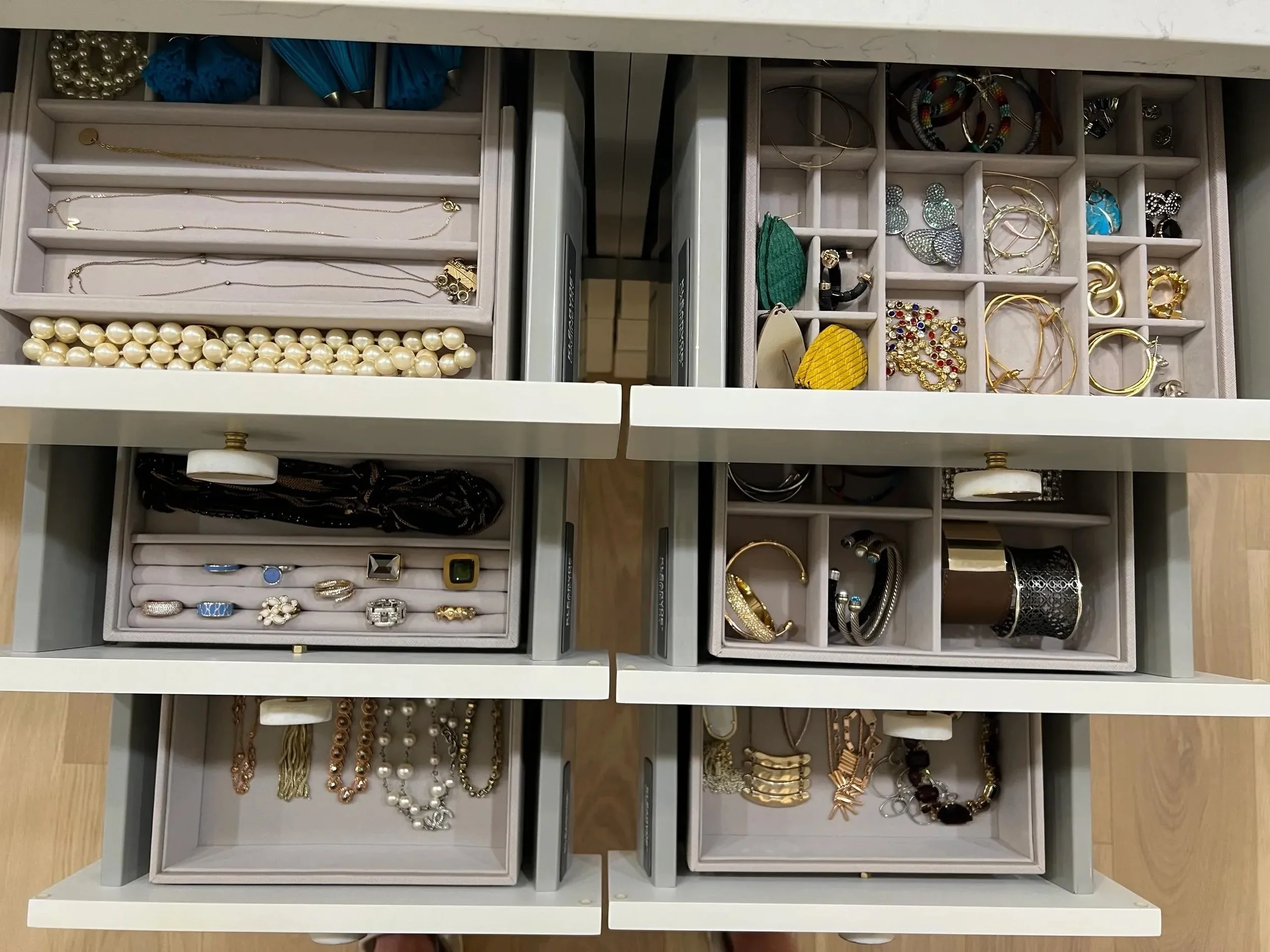 organized jewlery