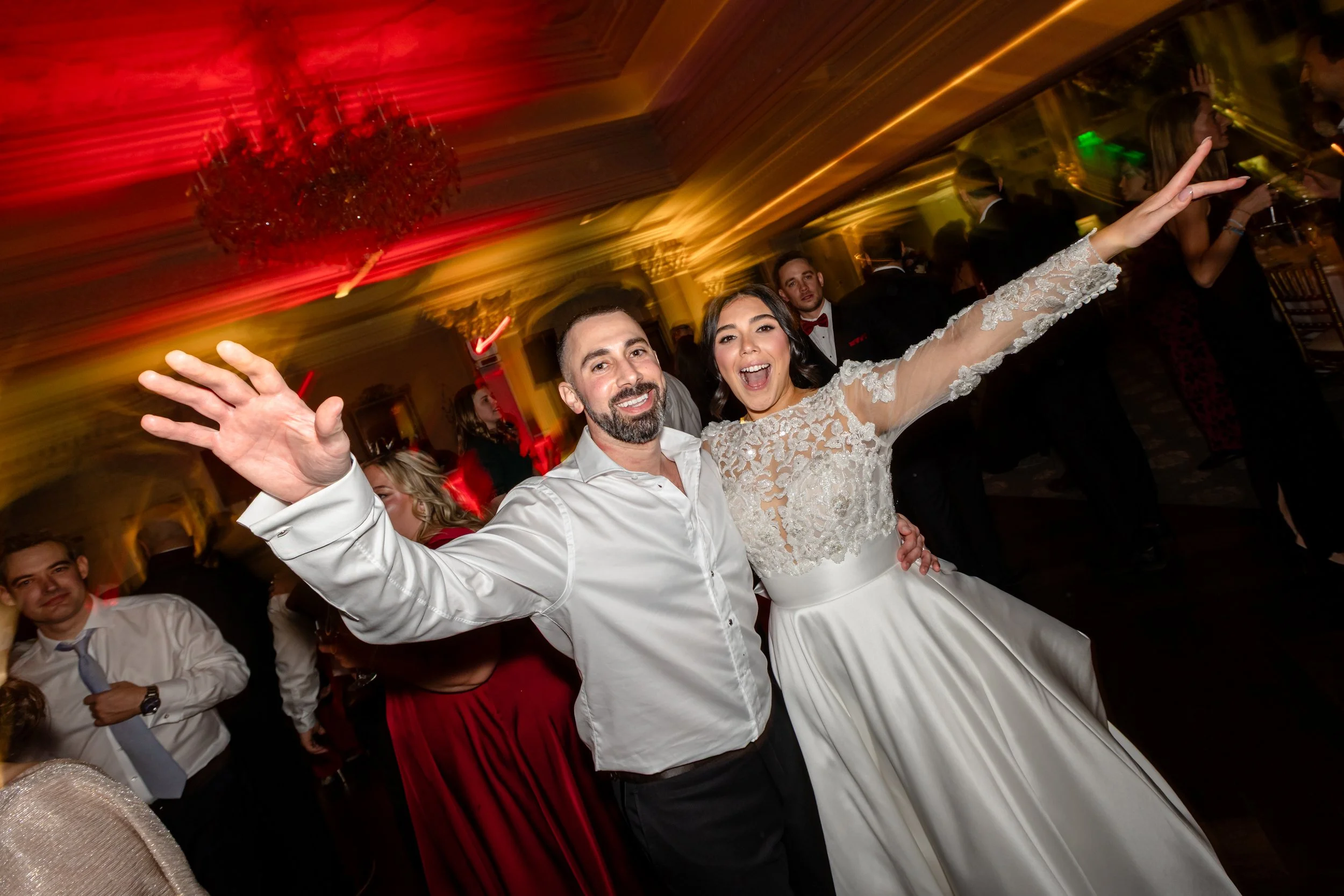 2025-11-28 - Wedding - Vincent + Christina-2619.jpg