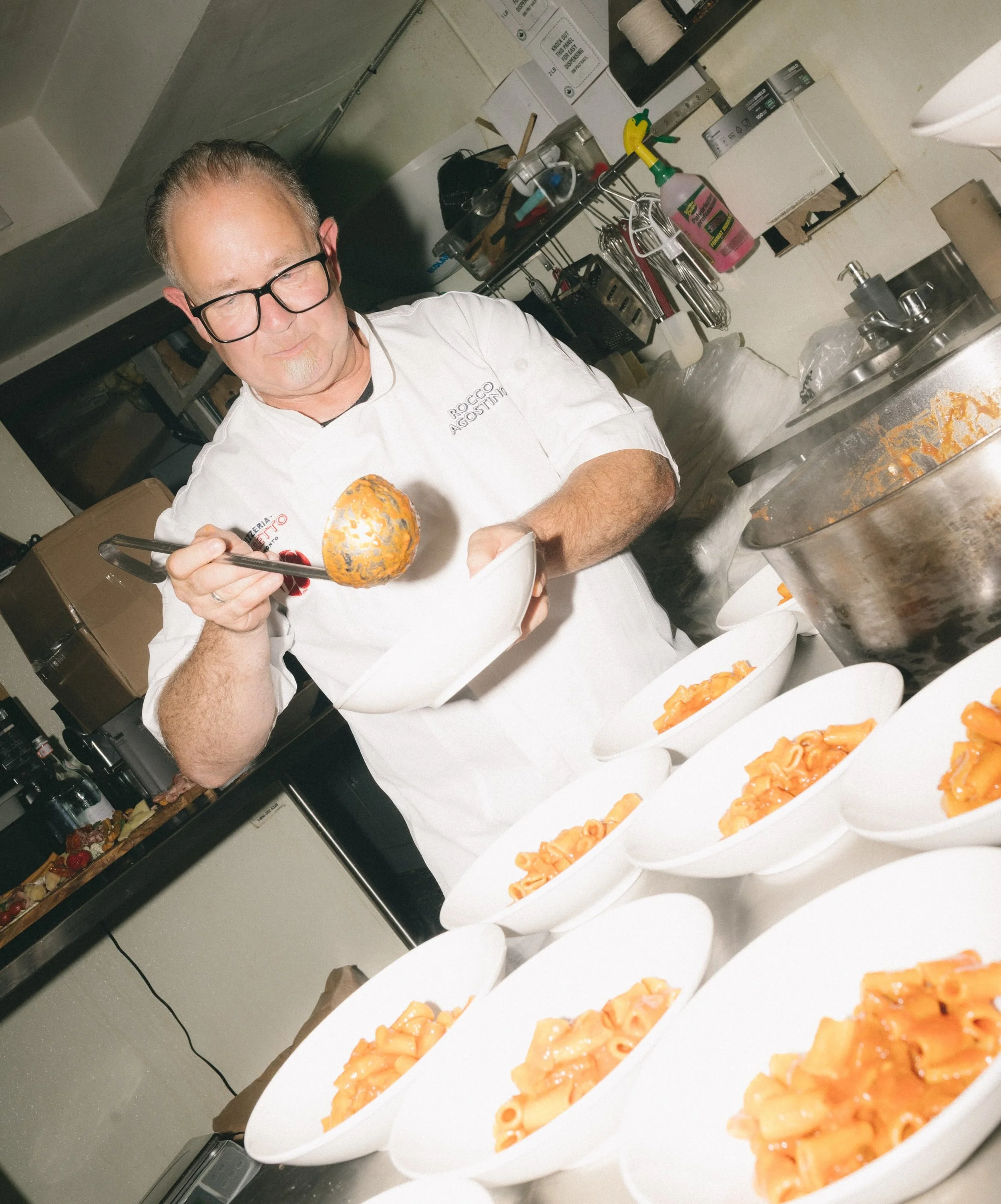 Last month, we had the privilege of partnering with @thisisoffhours to host Toronto-based creators for our third Chef's Table experience with @cookunity.

Hosted by renowned Toronto chef and the culinary force behind Libretto, Bar Libretto, and Enote