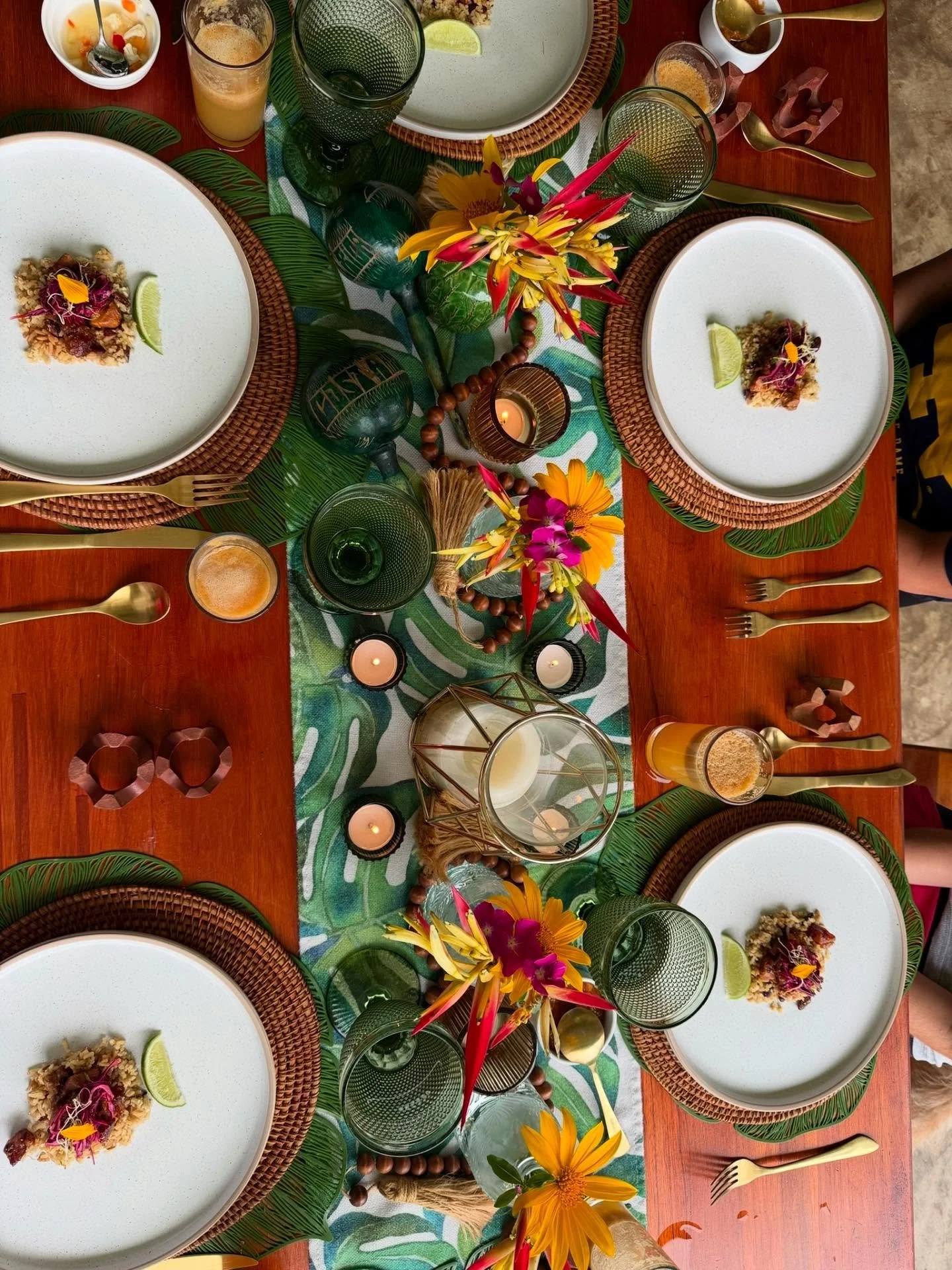 Local immersion is really important to me when we visit new places: From learning about where the local kids go to school and play their sports to experiences like THIS (!!!), days like this are so special. While in the rainforest in Costa Rica our f