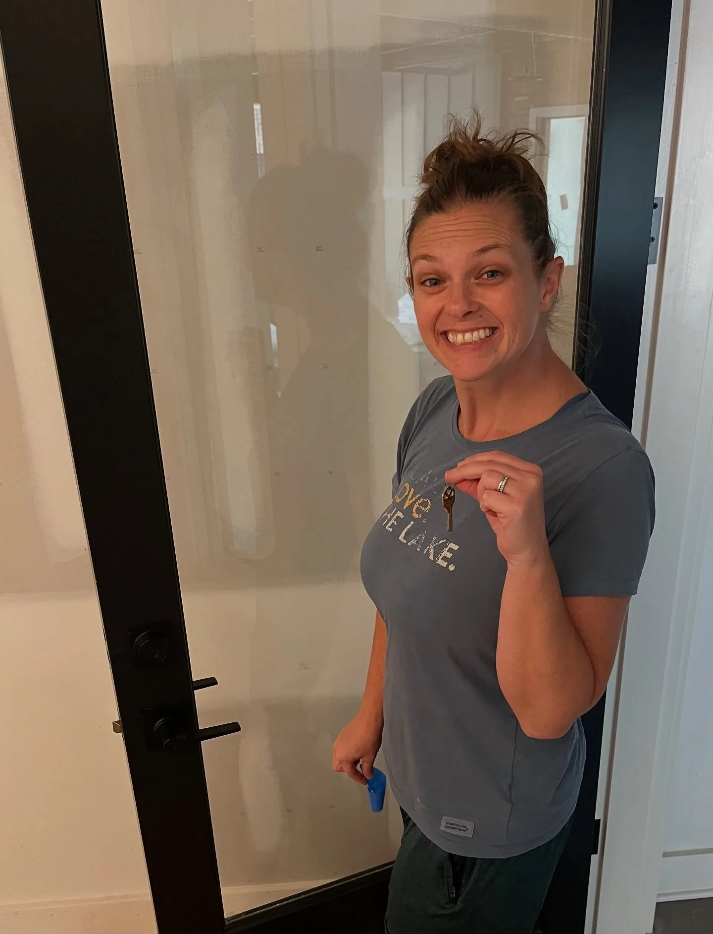 We have KEYS!  Now we bust out some painting &amp; hardware.