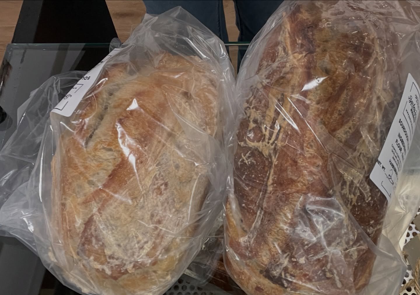 Sourdough, cheese bread, cinnamon bread, pumpkin, banana, cinnamon swirl and lemon loaf. We have the breads.

#midweekmenubump