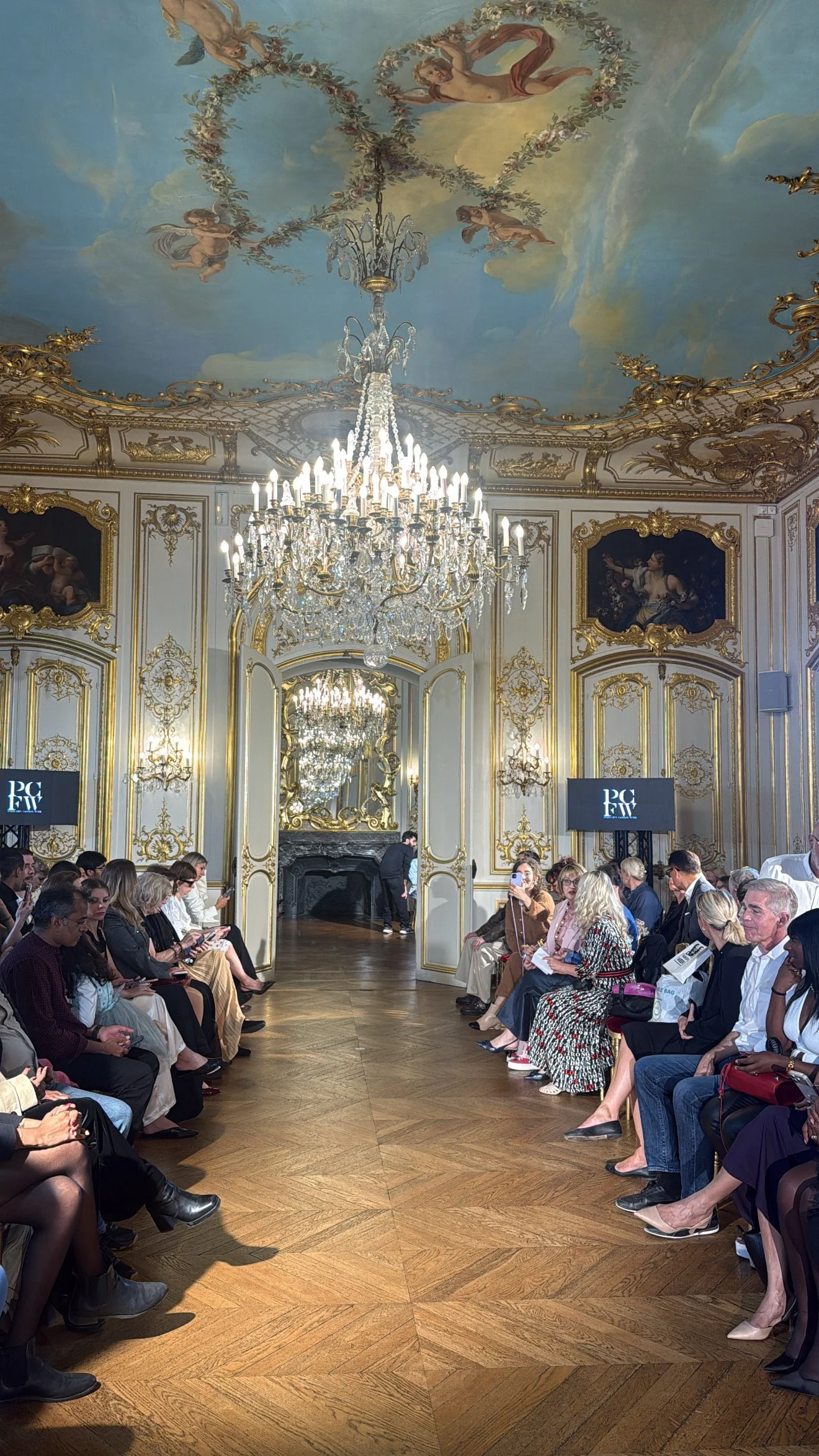 Paris Fashion Show Location September 2026
