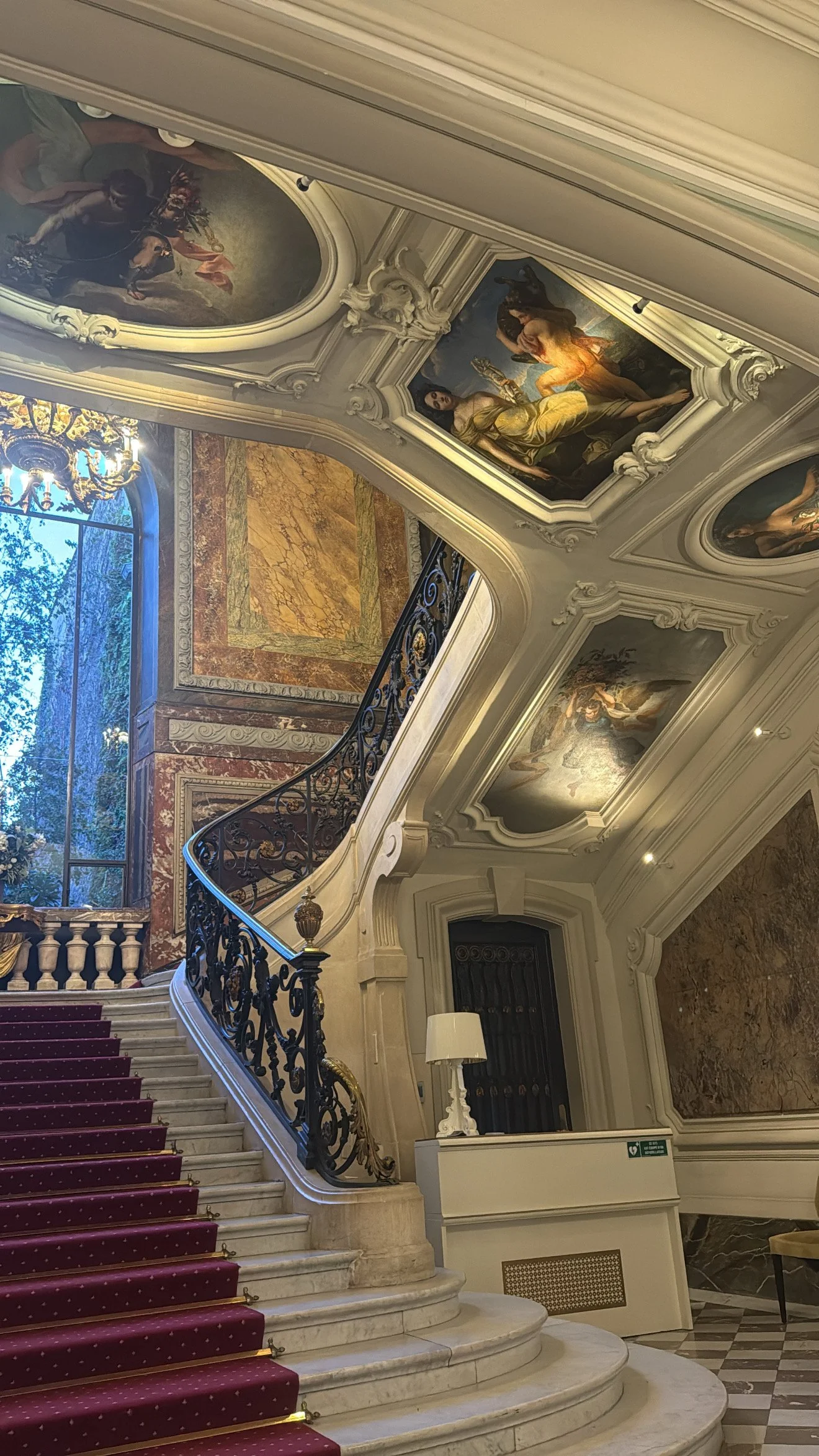 Paris Fashion Show Location September 2026
