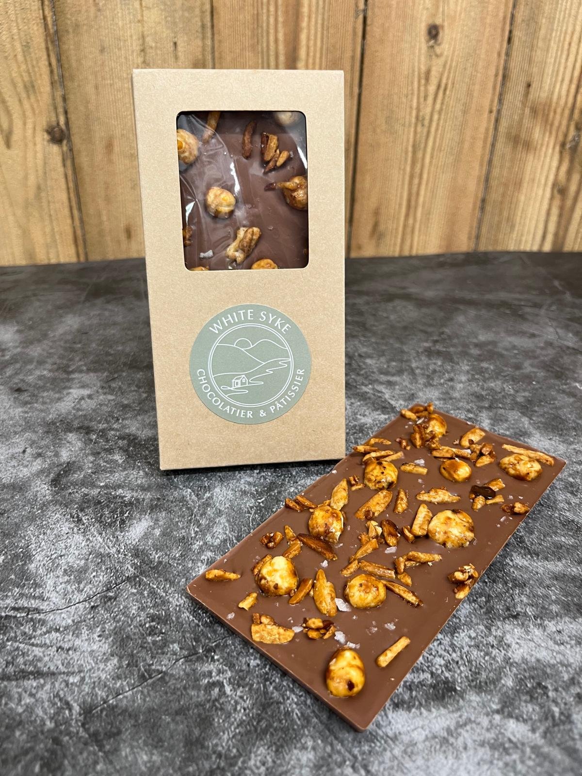 Milk Chocolate and Caramelised Nuts Bar